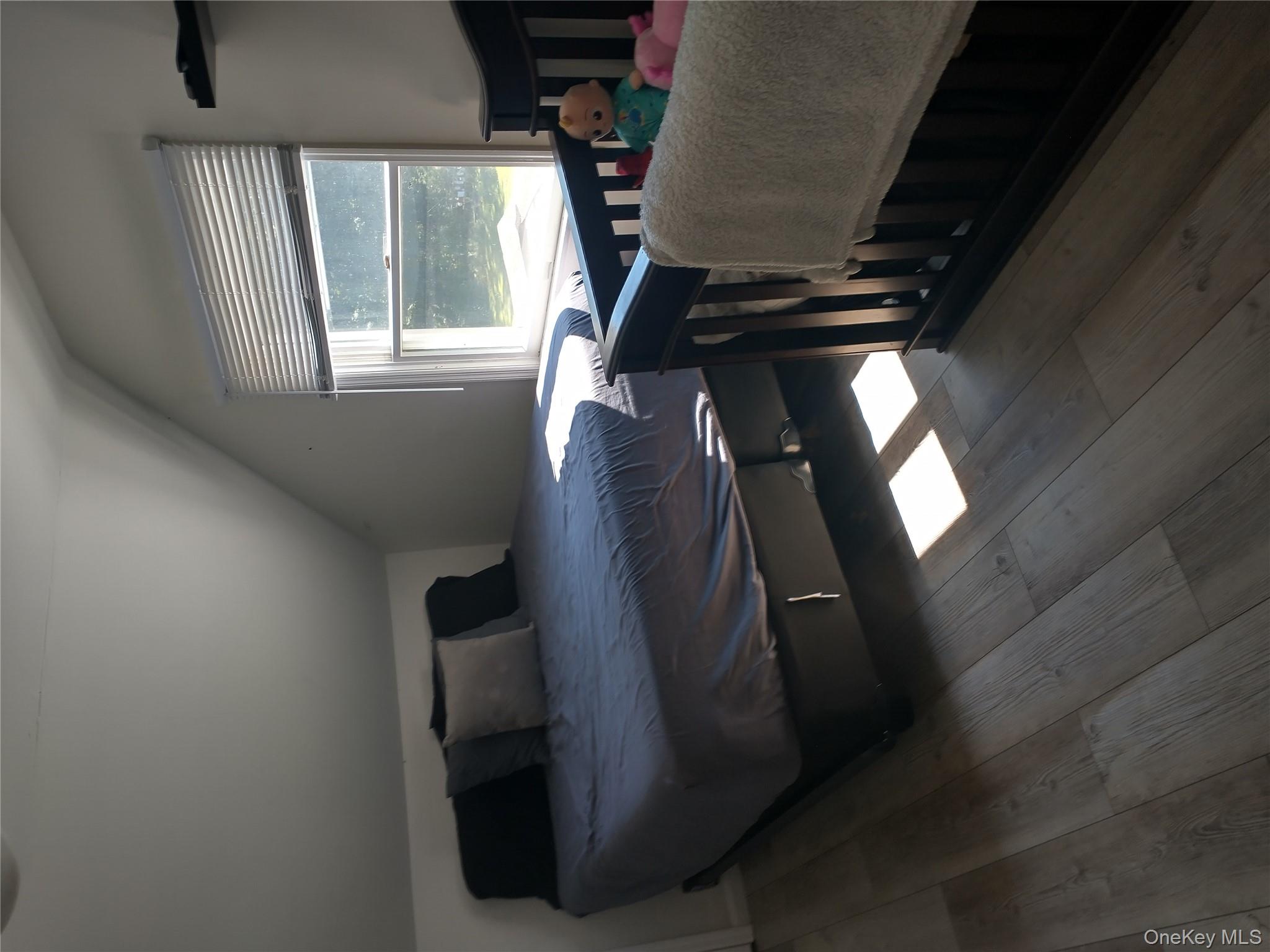 412 Ruskey Lane, Hyde Park, NY 12538