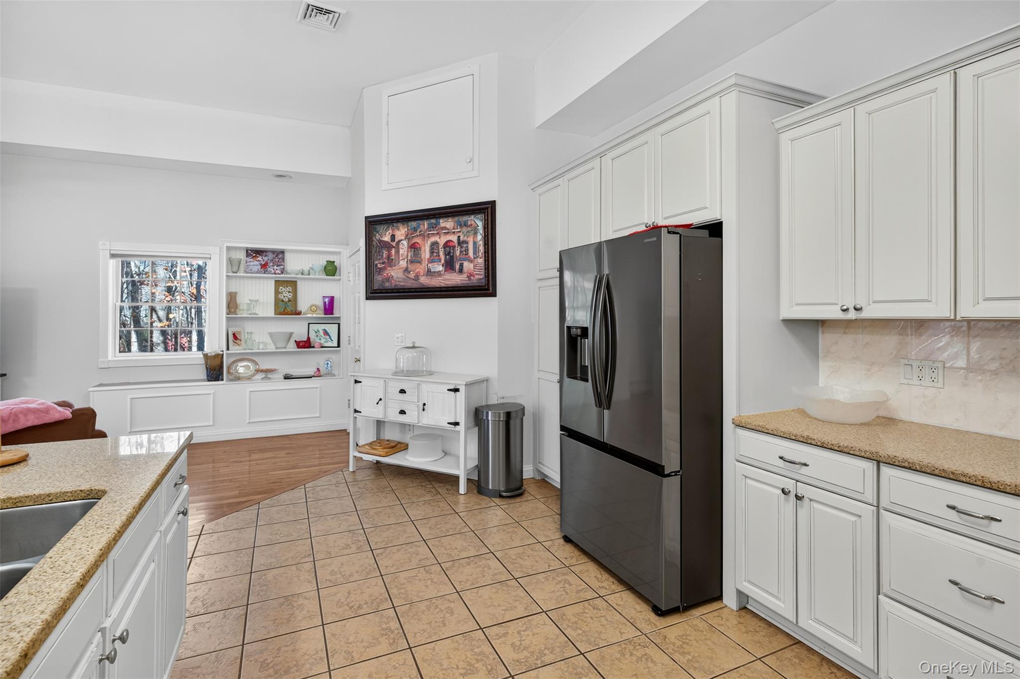 412 Ruskey Lane, Hyde Park, NY 12538