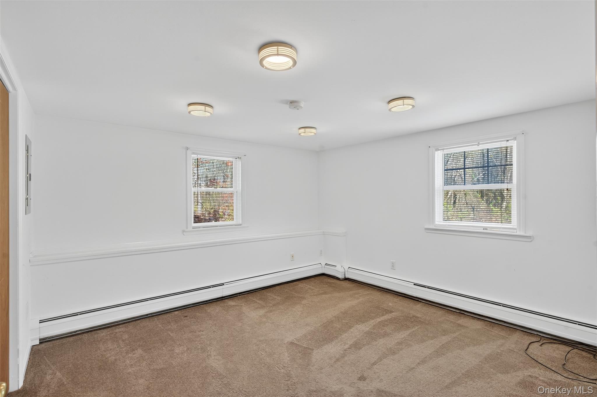 412 Ruskey Lane, Hyde Park, NY 12538