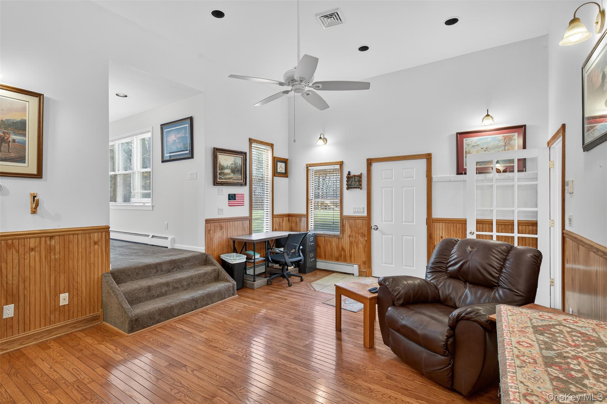 412 Ruskey Lane, Hyde Park, NY 12538