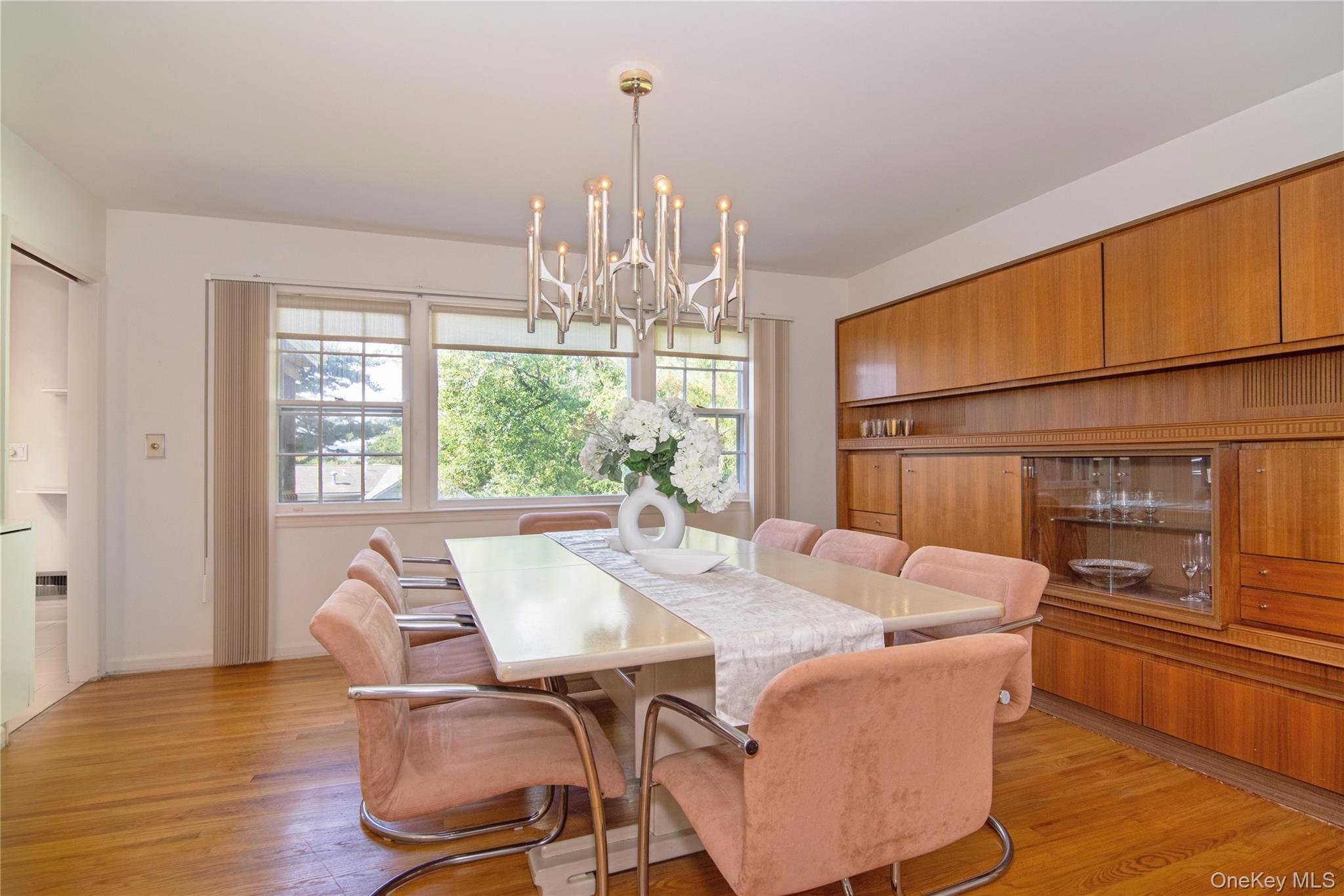 15 Old Forge Lane, Tarrytown, NY 10591