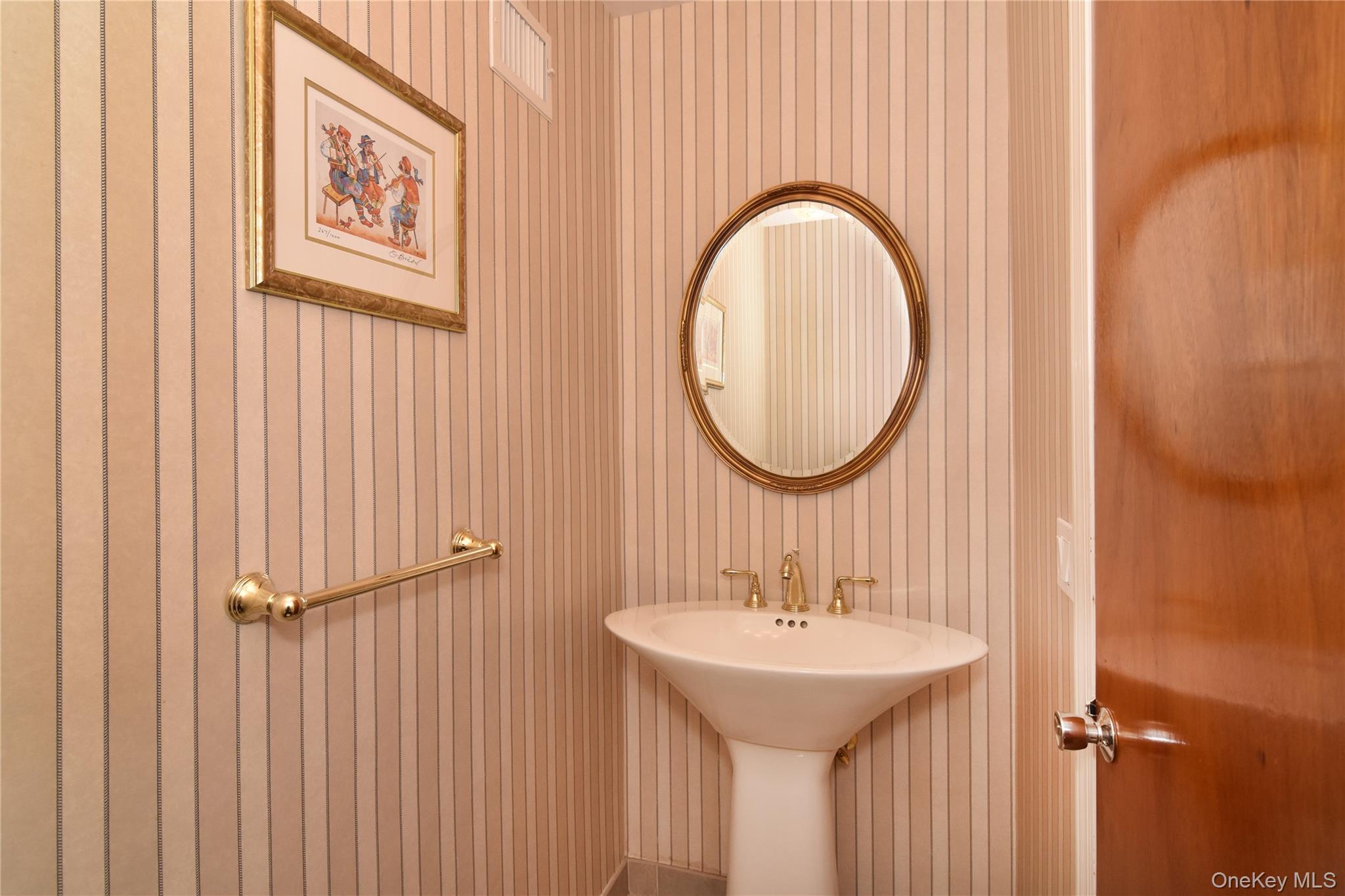 15 Old Forge Lane, Tarrytown, NY 10591