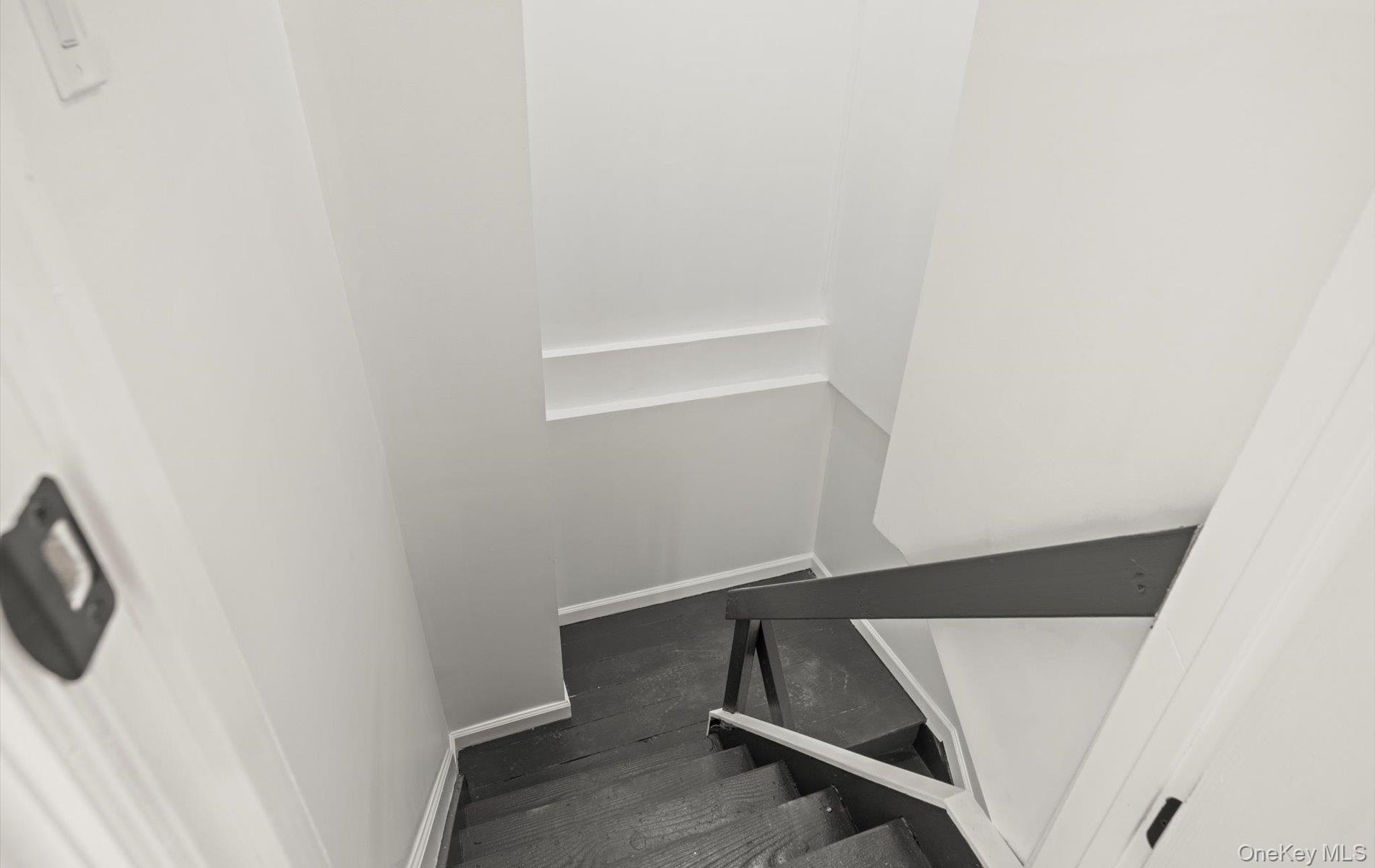 1 Atna Drive, Amityville, NY 11701