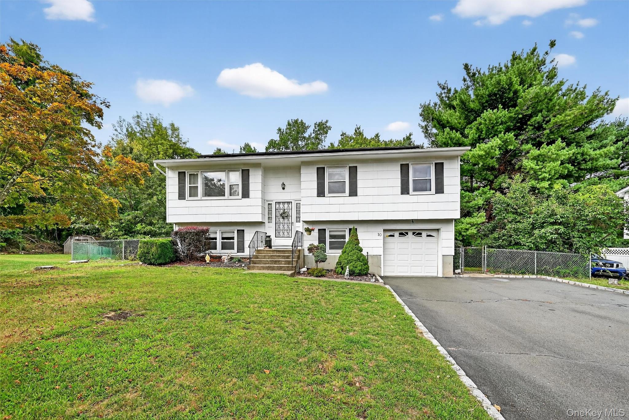 10 Flora Court, Stony Point, NY 10980