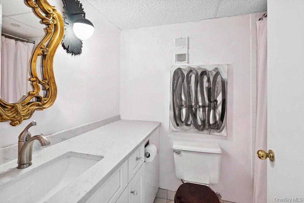 236 Edgemere Street # 421, Montauk, NY 11954