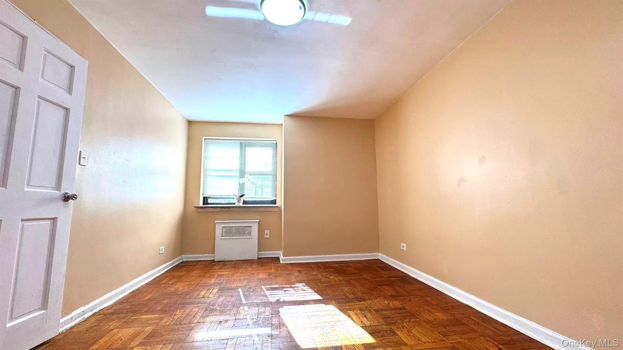 31-50 140th St # 1L, Flushing, NY 11354