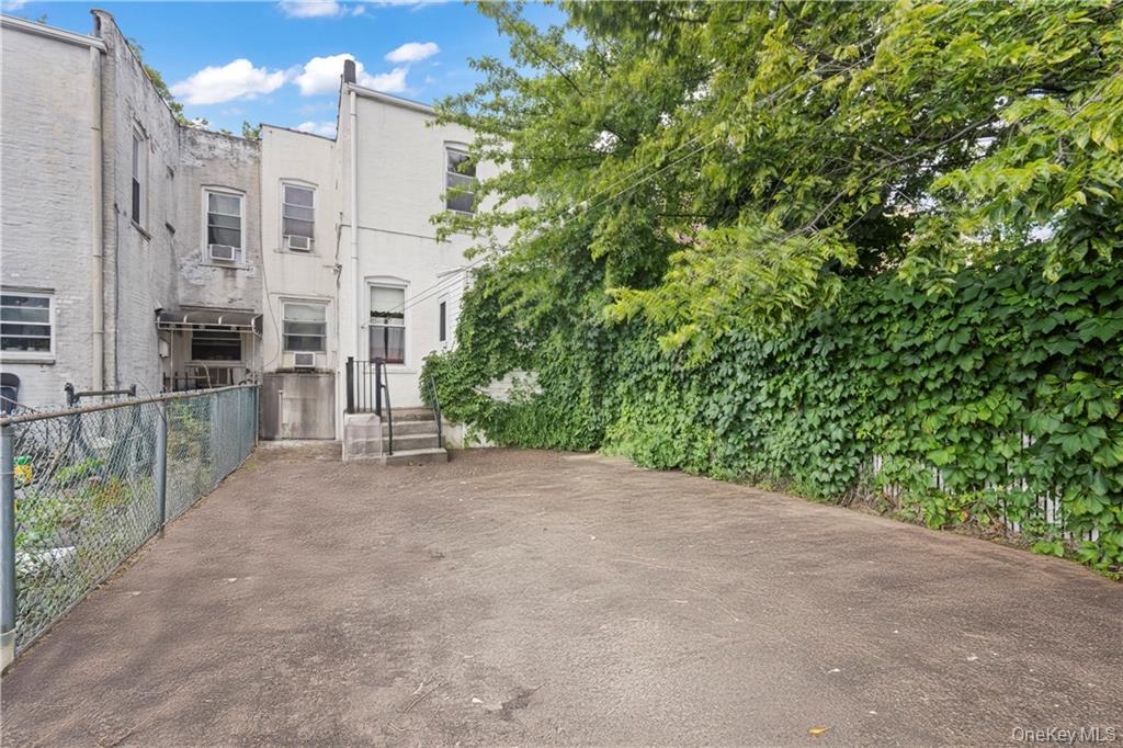 1259 80th Street, Brooklyn, NY 11228