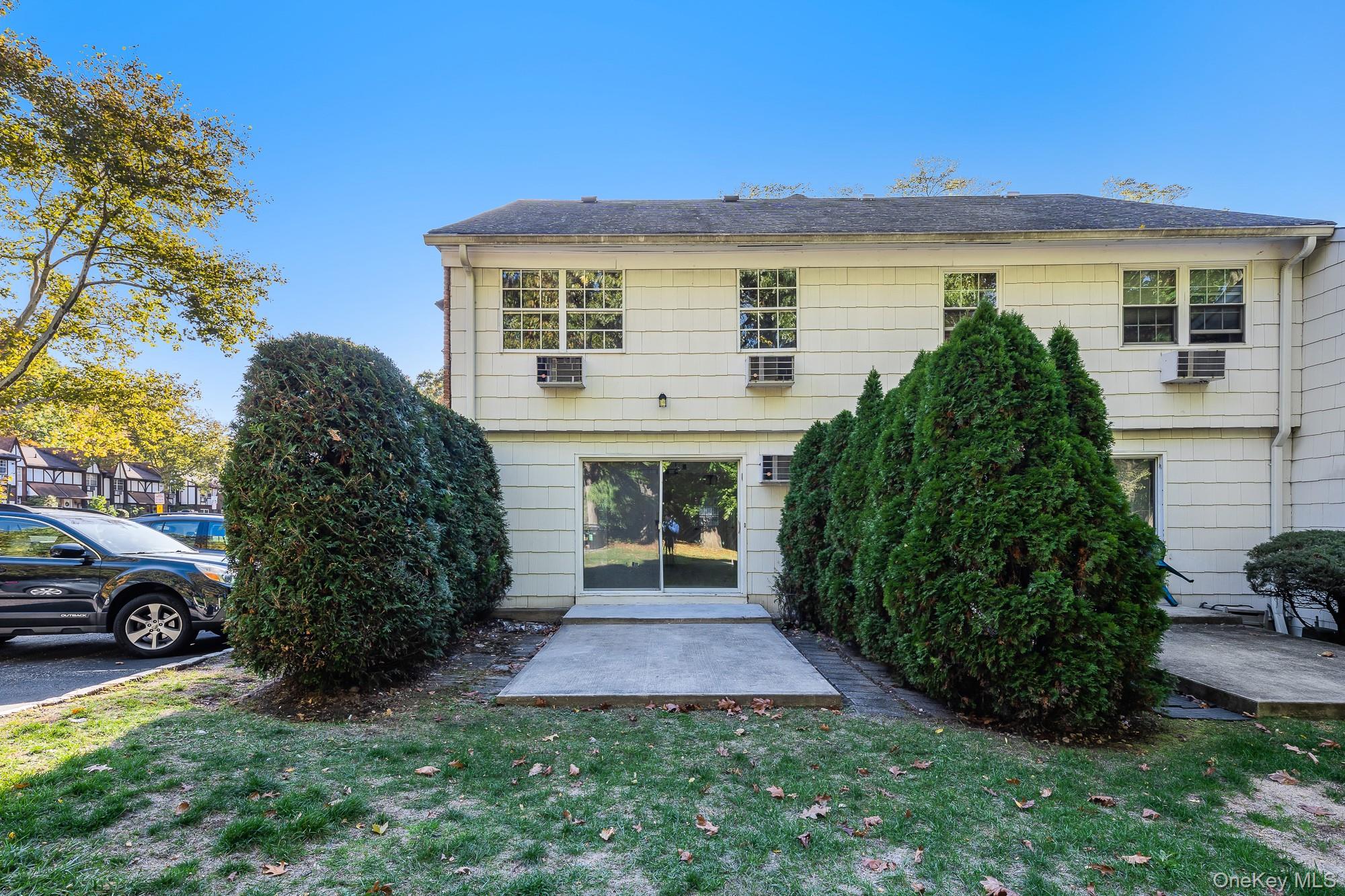 50 Yorkshire Drive, Suffern, NY 10901