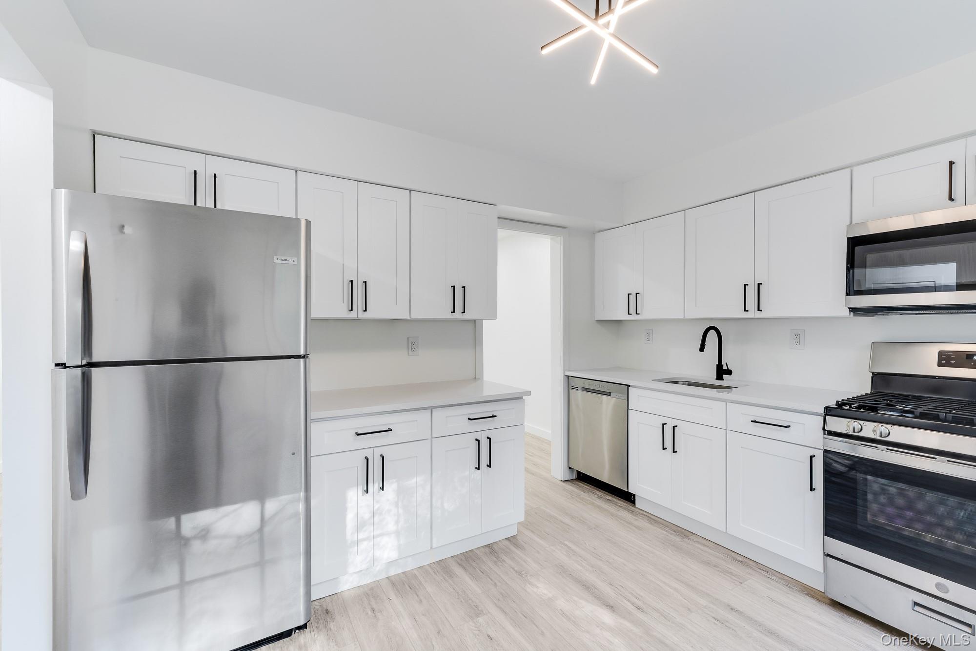 50 Yorkshire Drive, Suffern, NY 10901