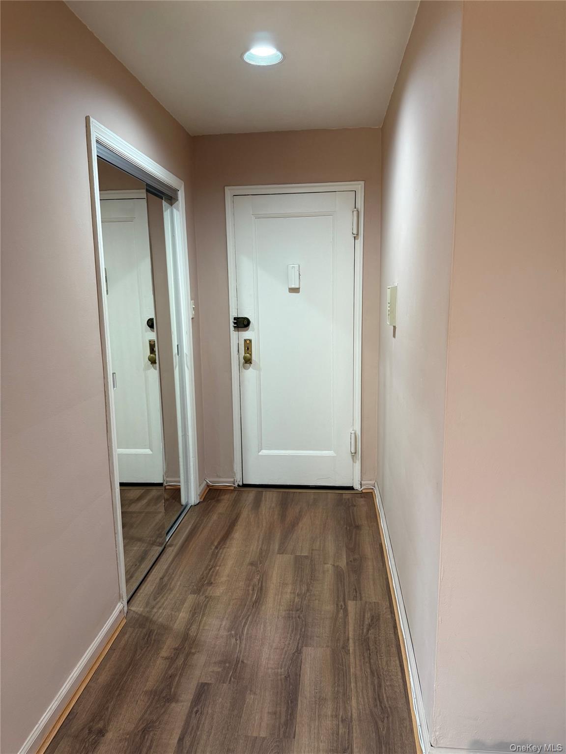 1211 E Broadway # C-24, Hewlett, NY 11557