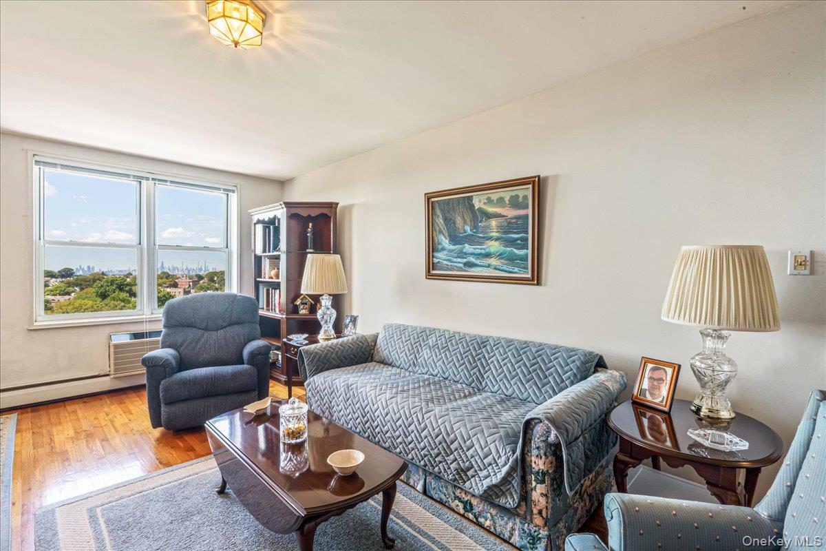 151-05 Cross Island Parkway # 6C, Whitestone, NY 11357