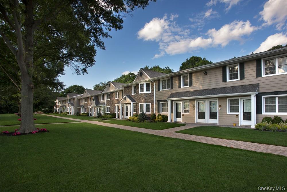 304 Tudor Lane # 304, Middle Island, NY 11953