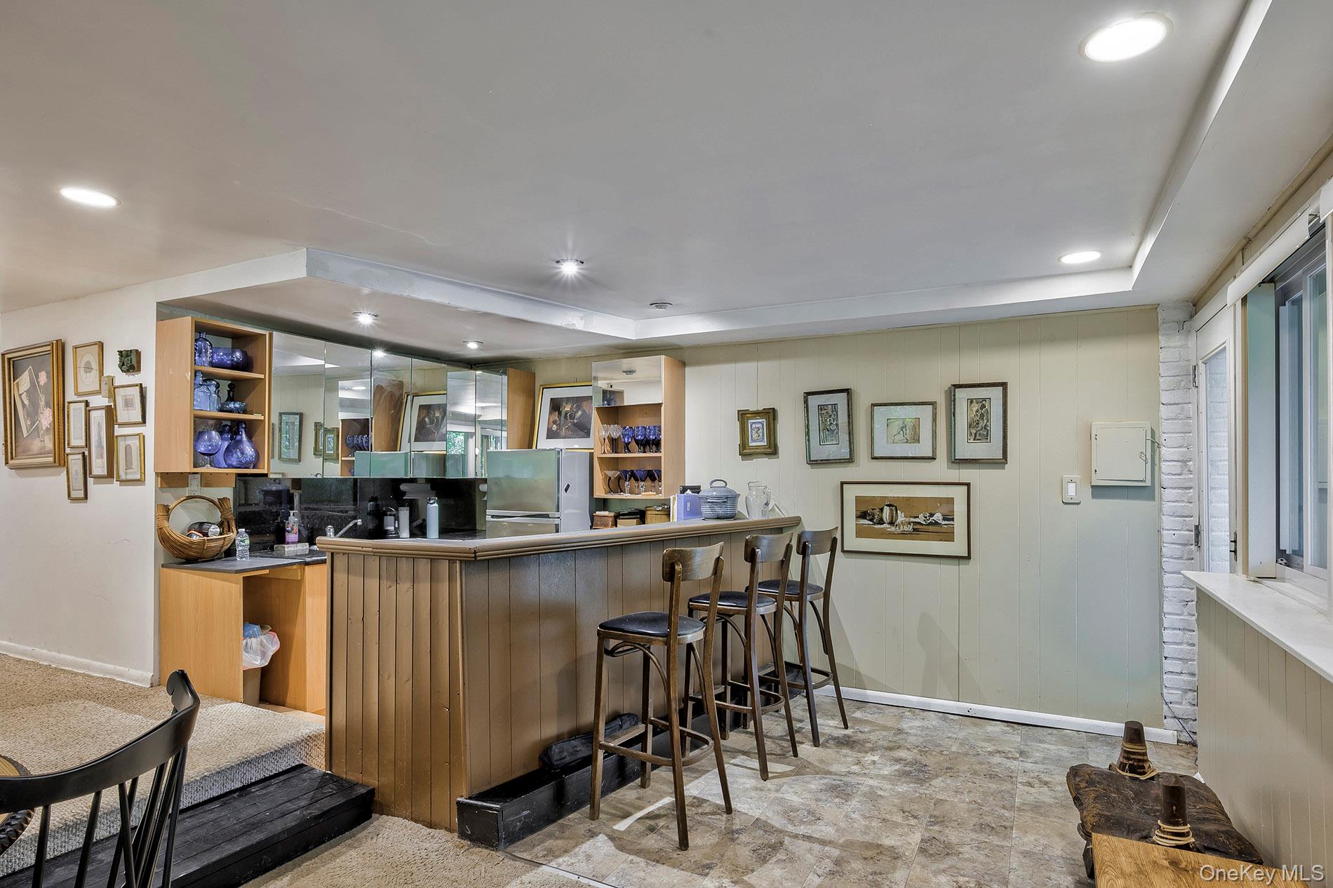 29 Tiffany Road, Oyster Bay Cove, NY 11771