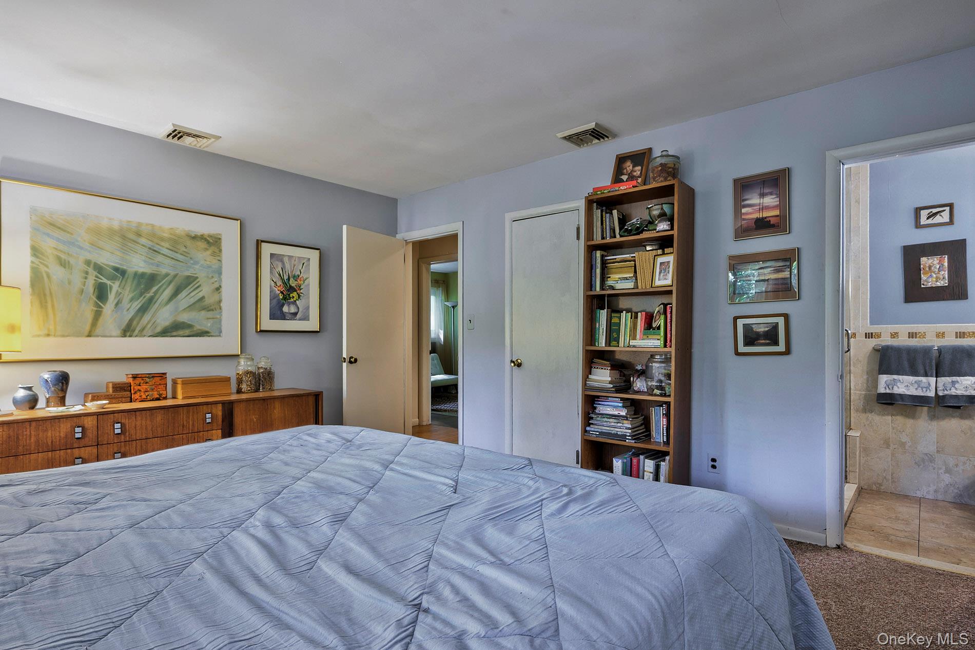 29 Tiffany Road, Oyster Bay Cove, NY 11771