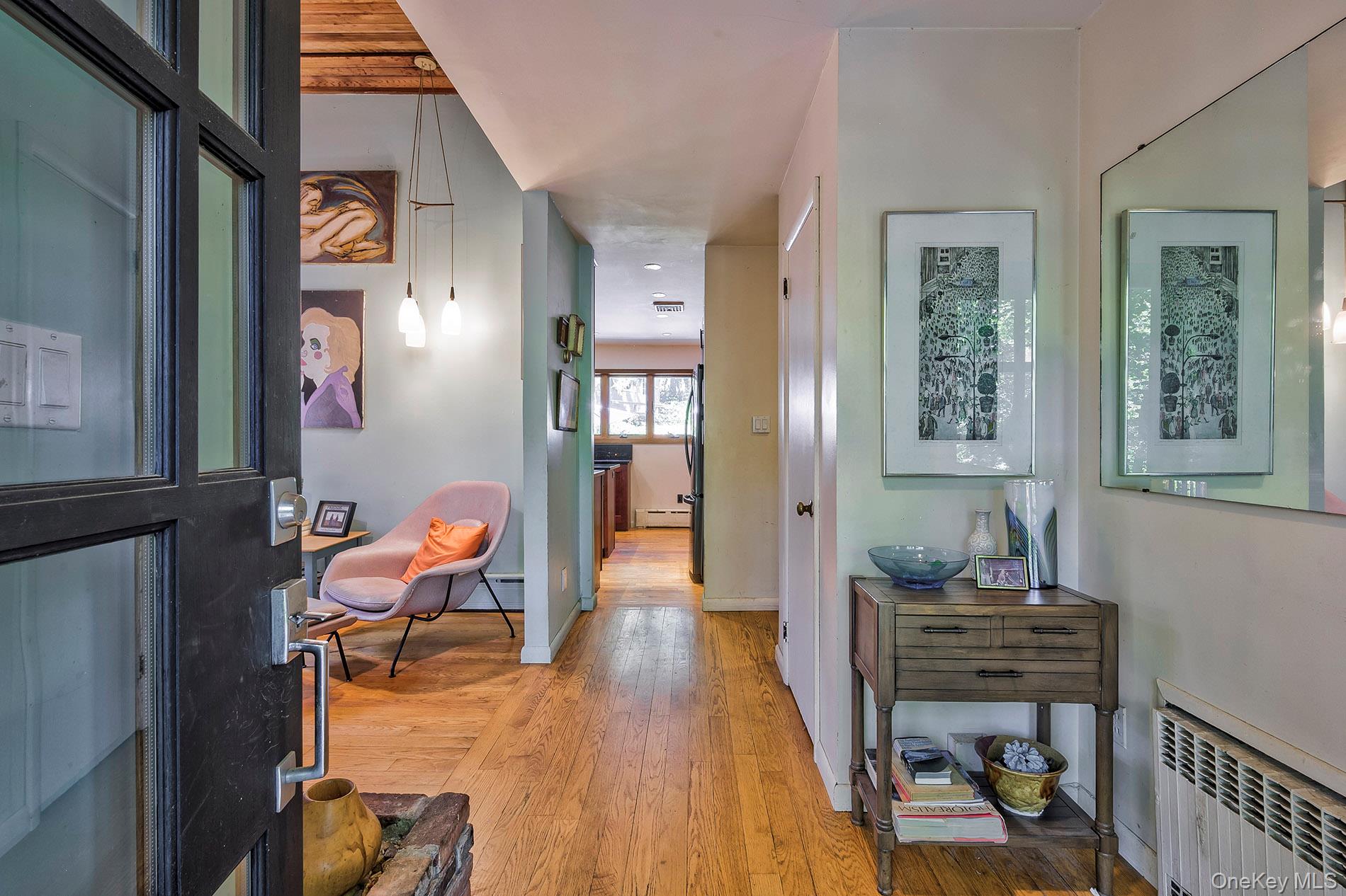 29 Tiffany Road, Oyster Bay Cove, NY 11771