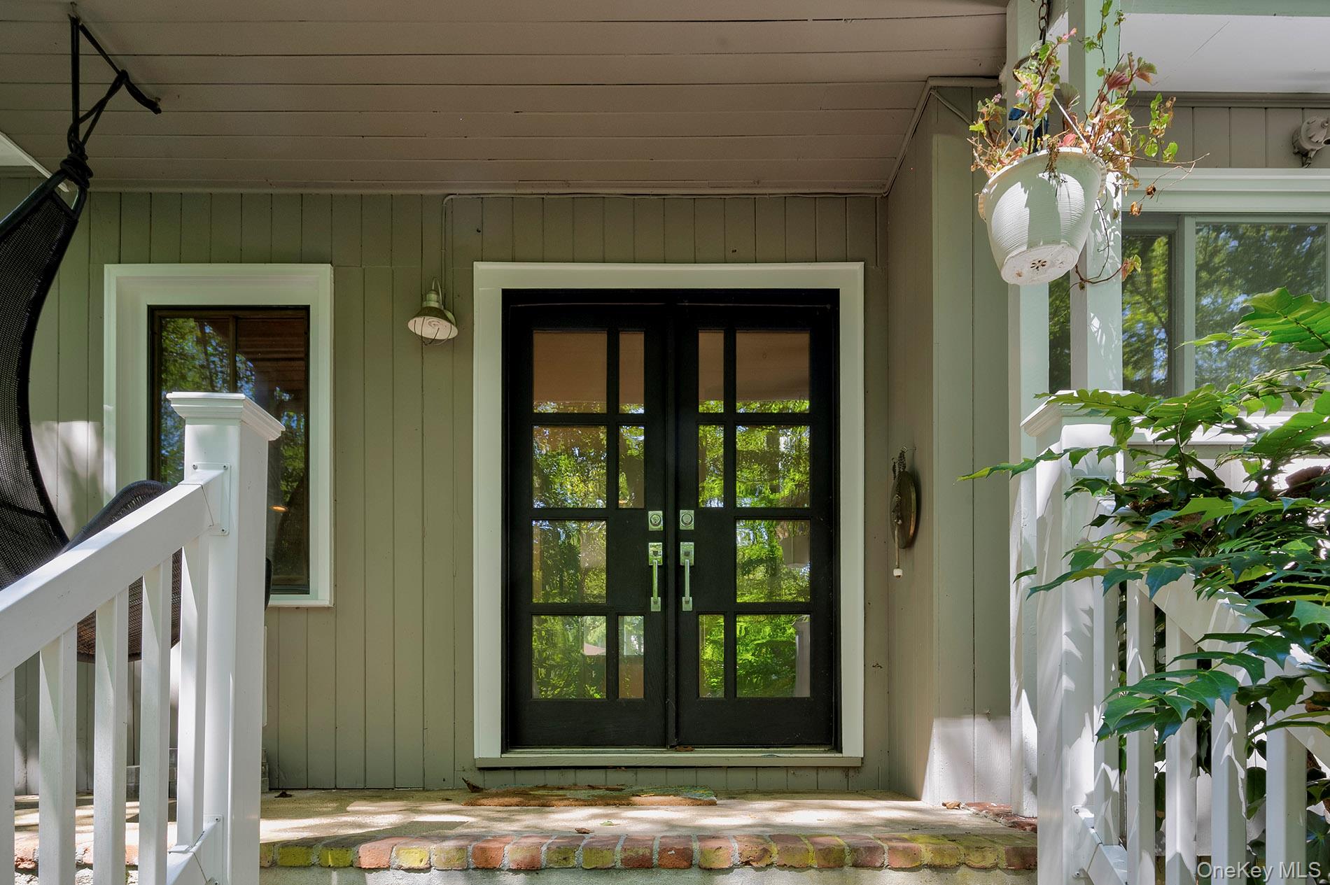 29 Tiffany Road, Oyster Bay Cove, NY 11771