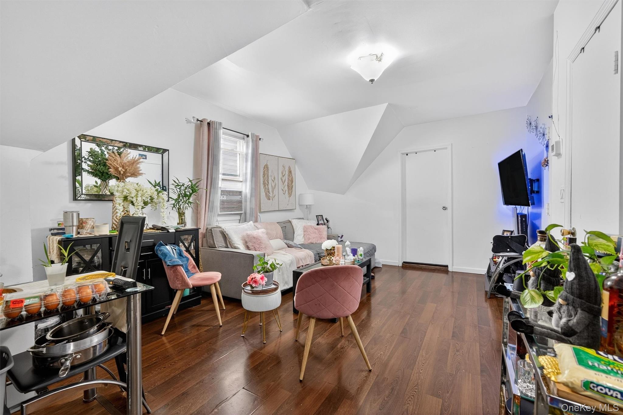 16 Pier Street, Yonkers, NY 10705