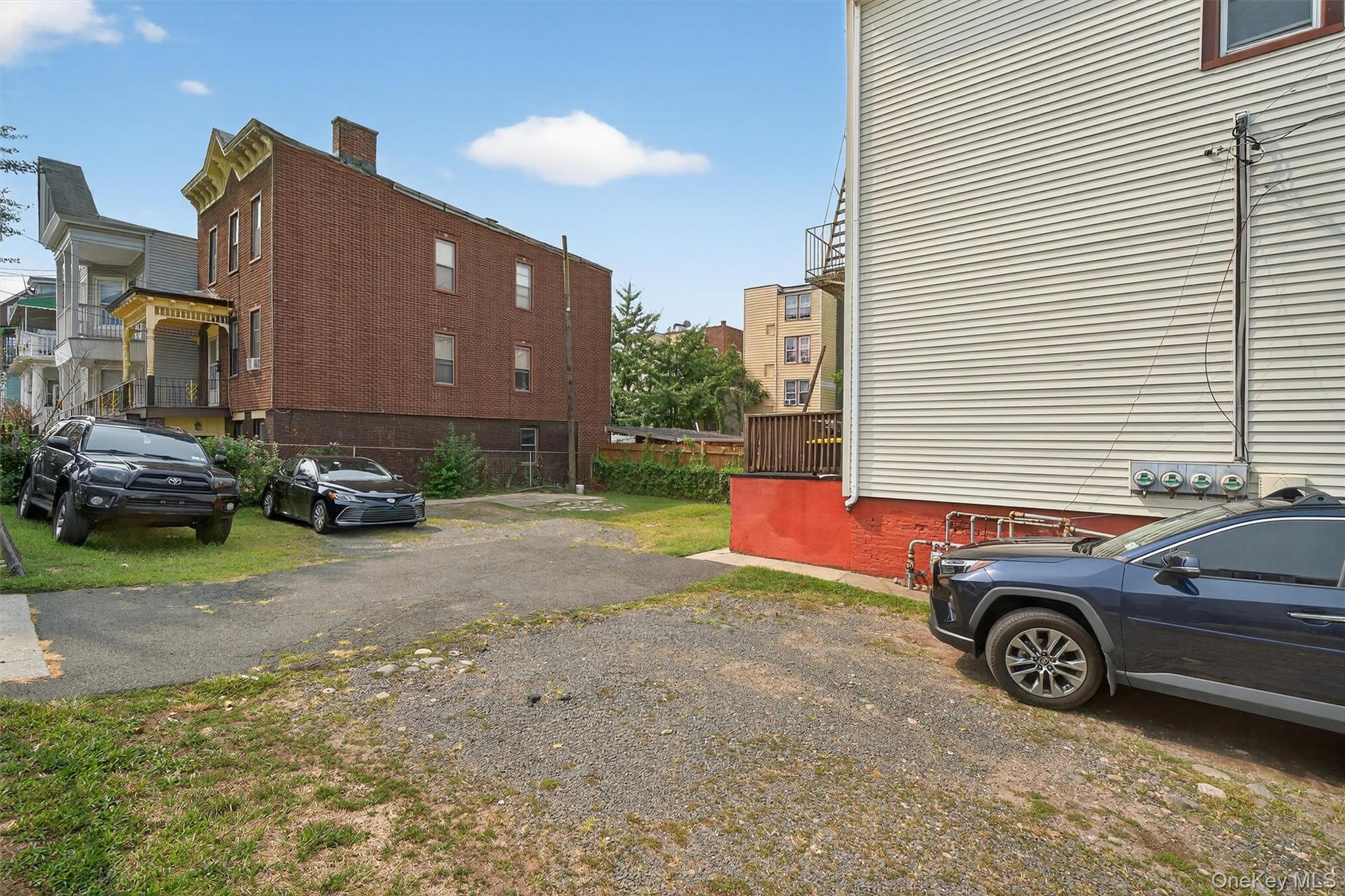 16 Pier Street, Yonkers, NY 10705