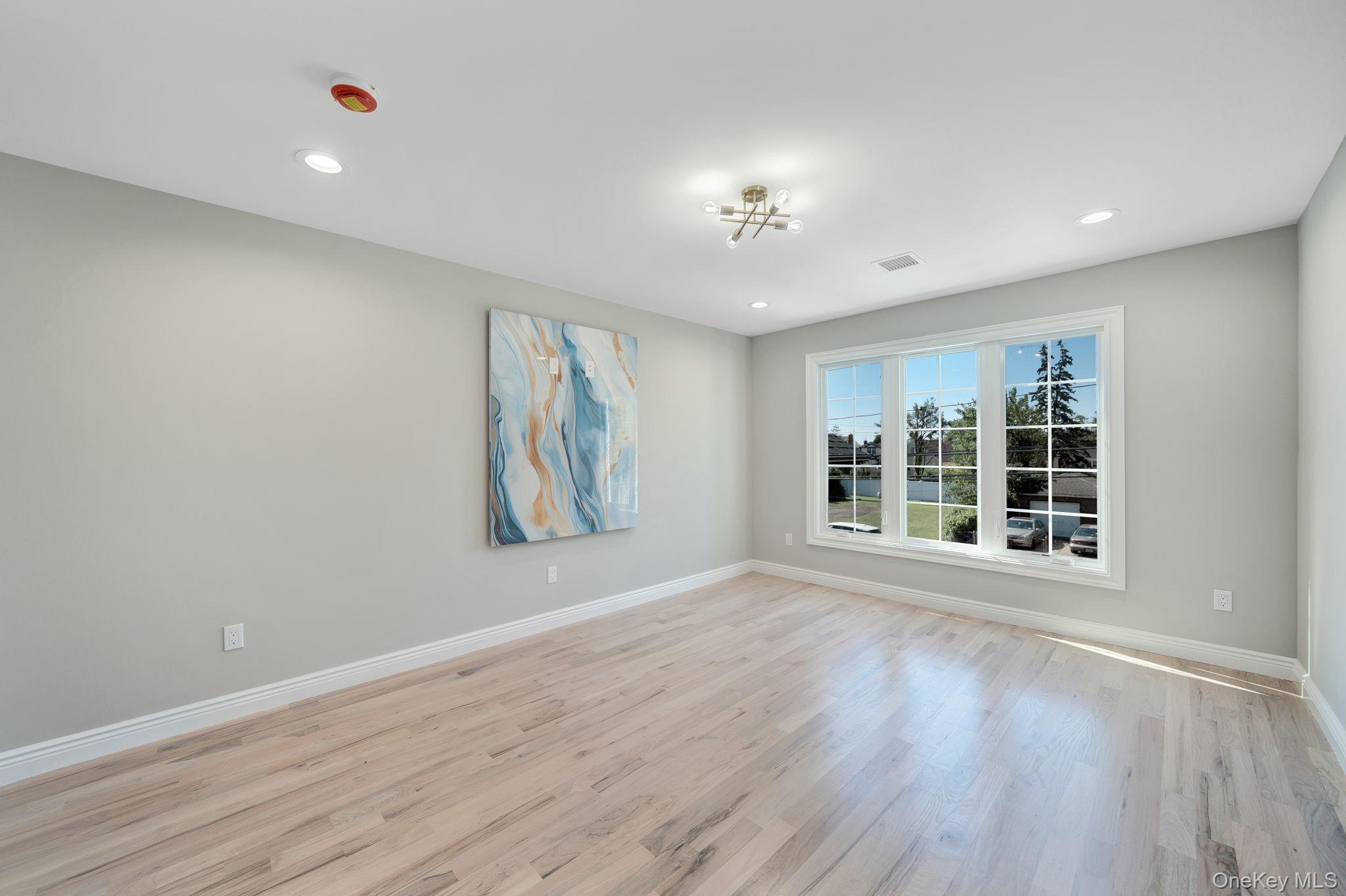 2092 Hoffman Avenue, Elmont, NY 11003