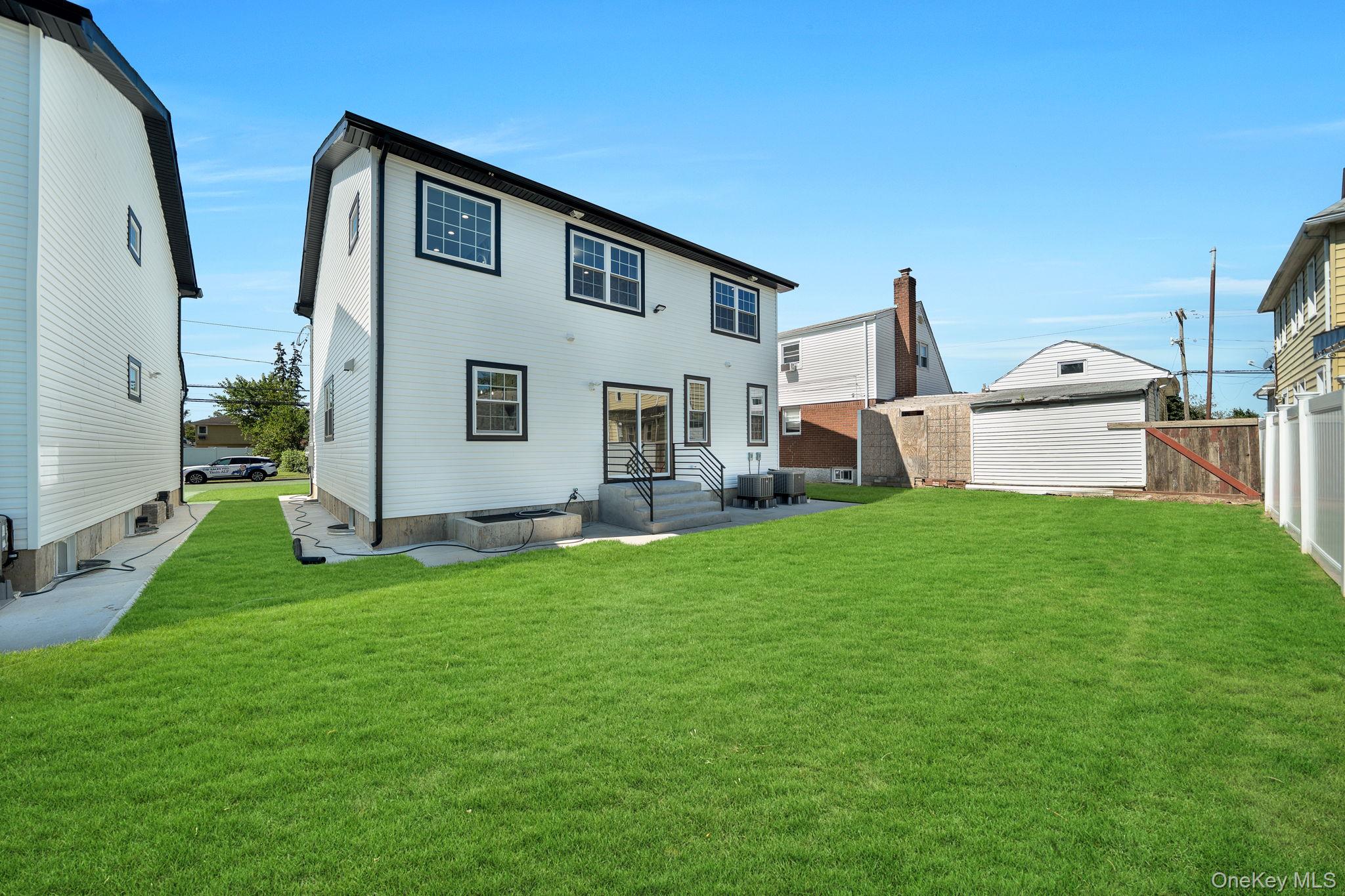 2092 Hoffman Avenue, Elmont, NY 11003