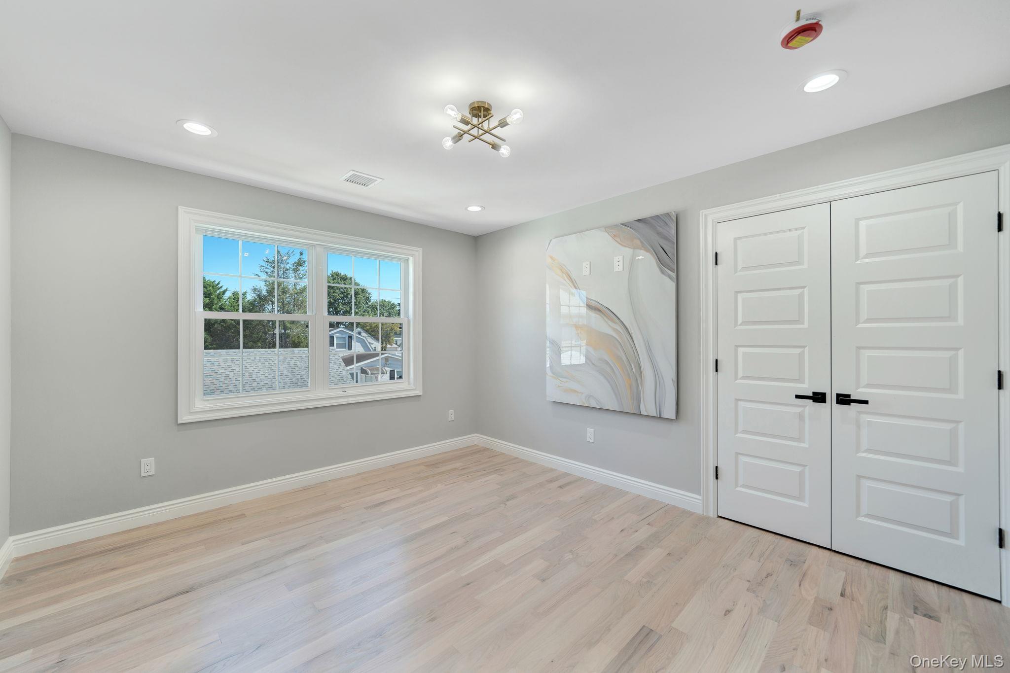 2092 Hoffman Avenue, Elmont, NY 11003