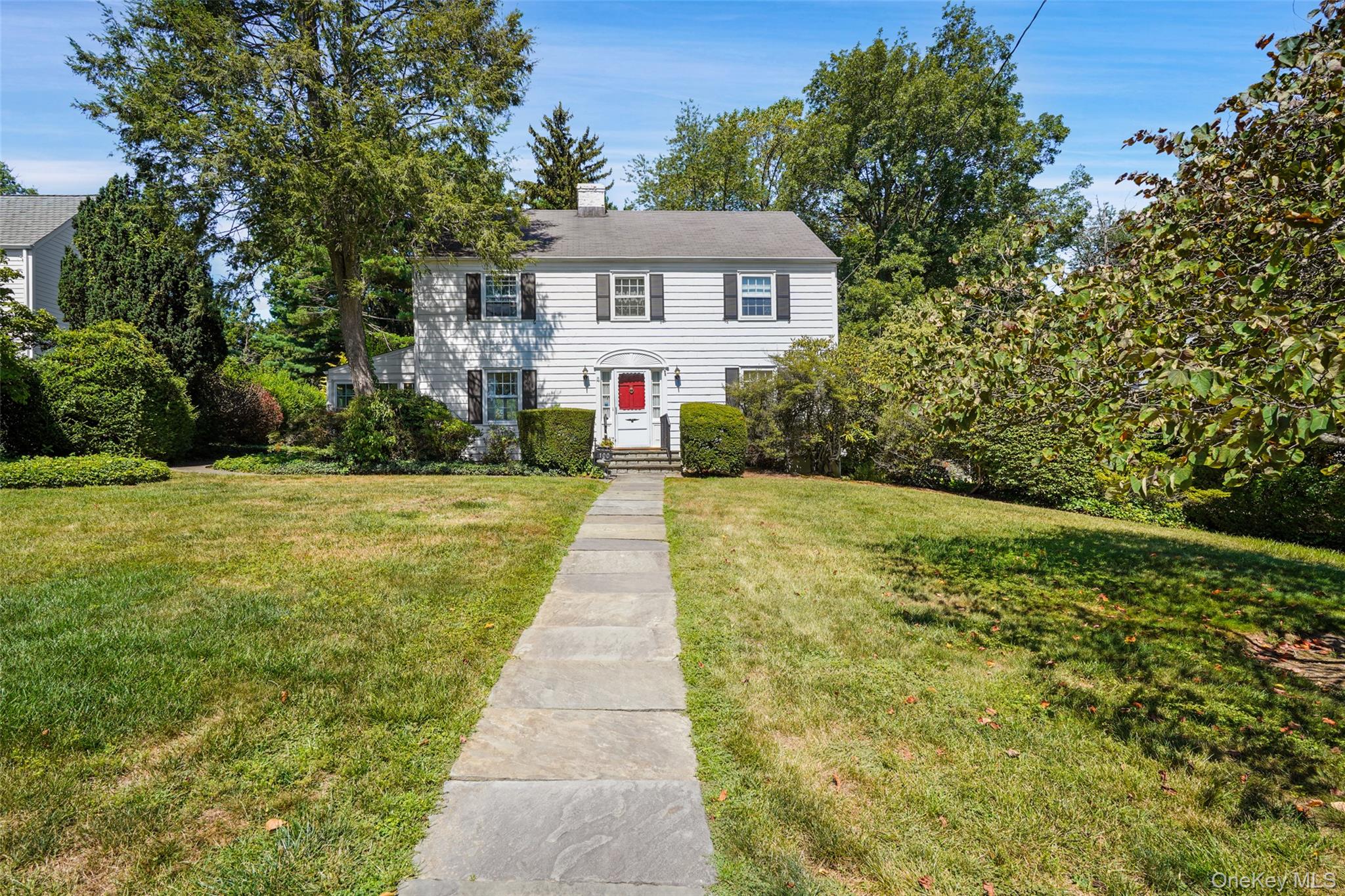 100 Lord Kitchener Road, New Rochelle, NY 10804