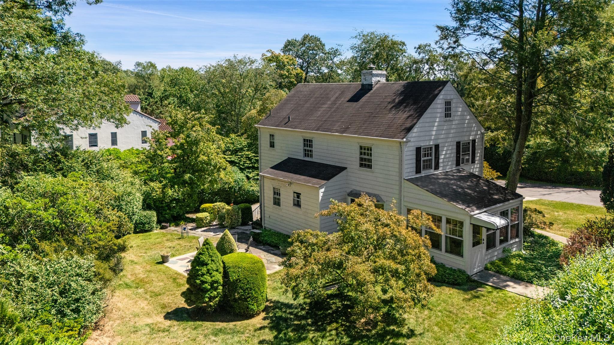 100 Lord Kitchener Road, New Rochelle, NY 10804