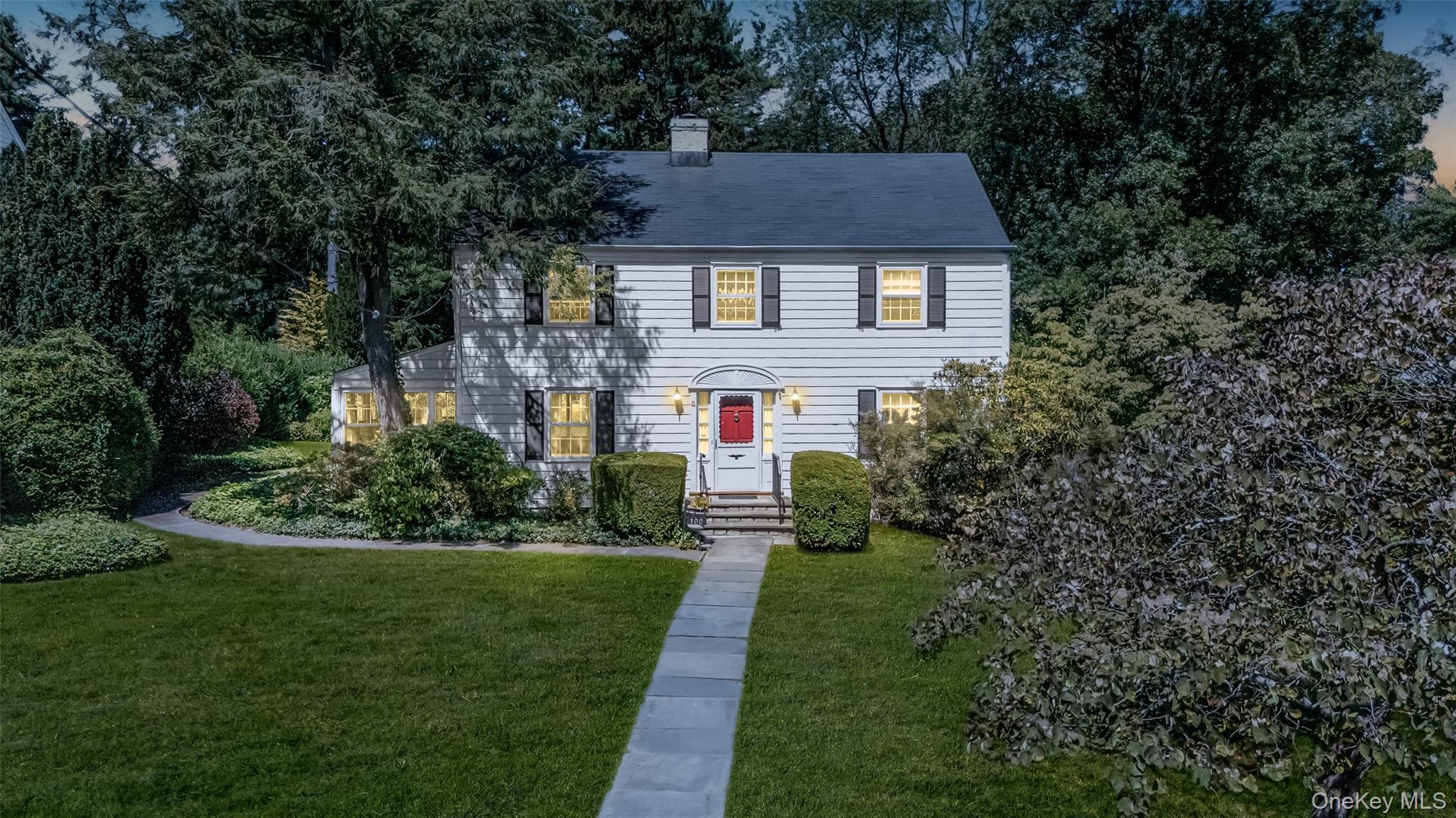 100 Lord Kitchener Road, New Rochelle, NY 10804