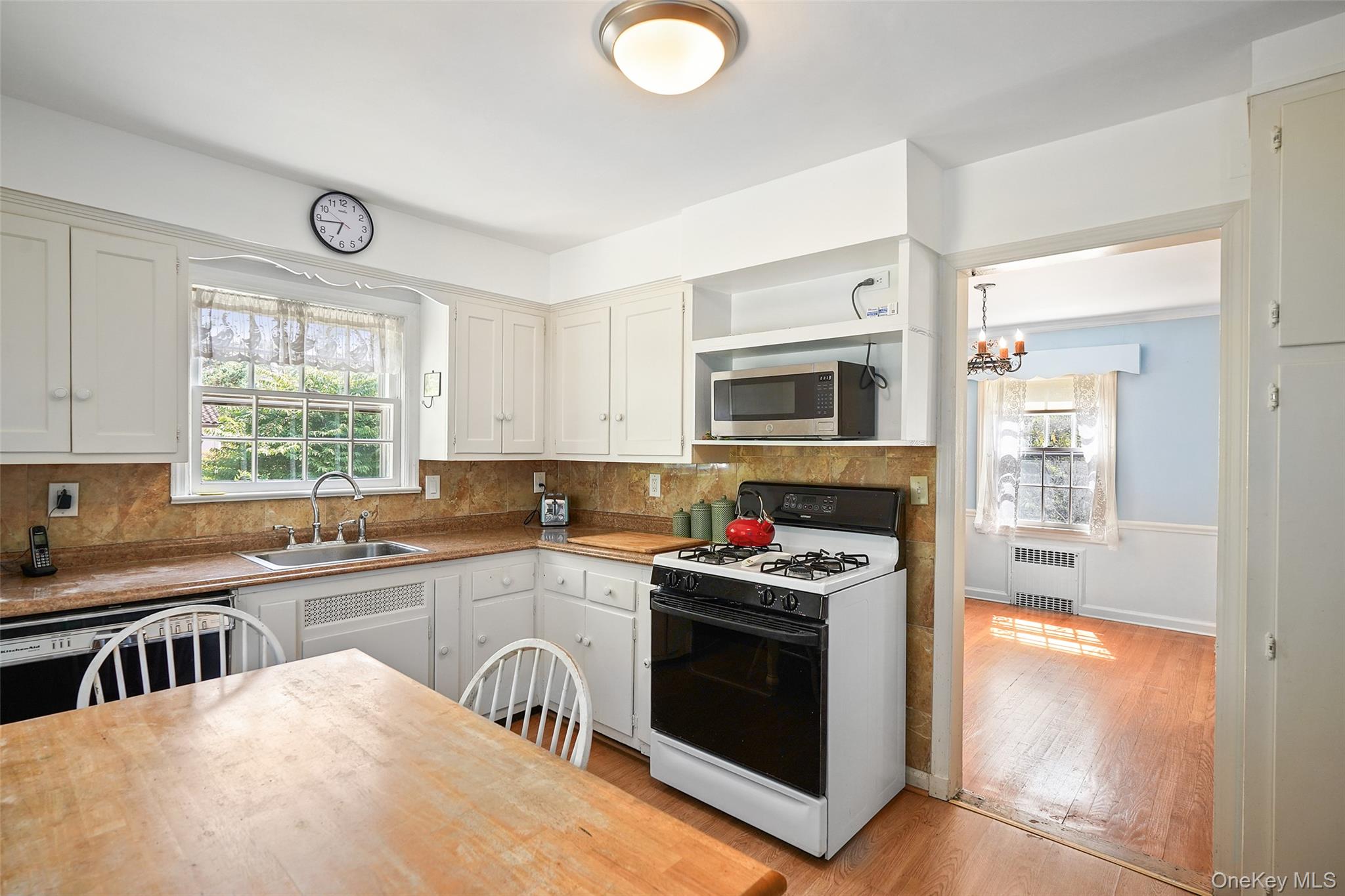 100 Lord Kitchener Road, New Rochelle, NY 10804