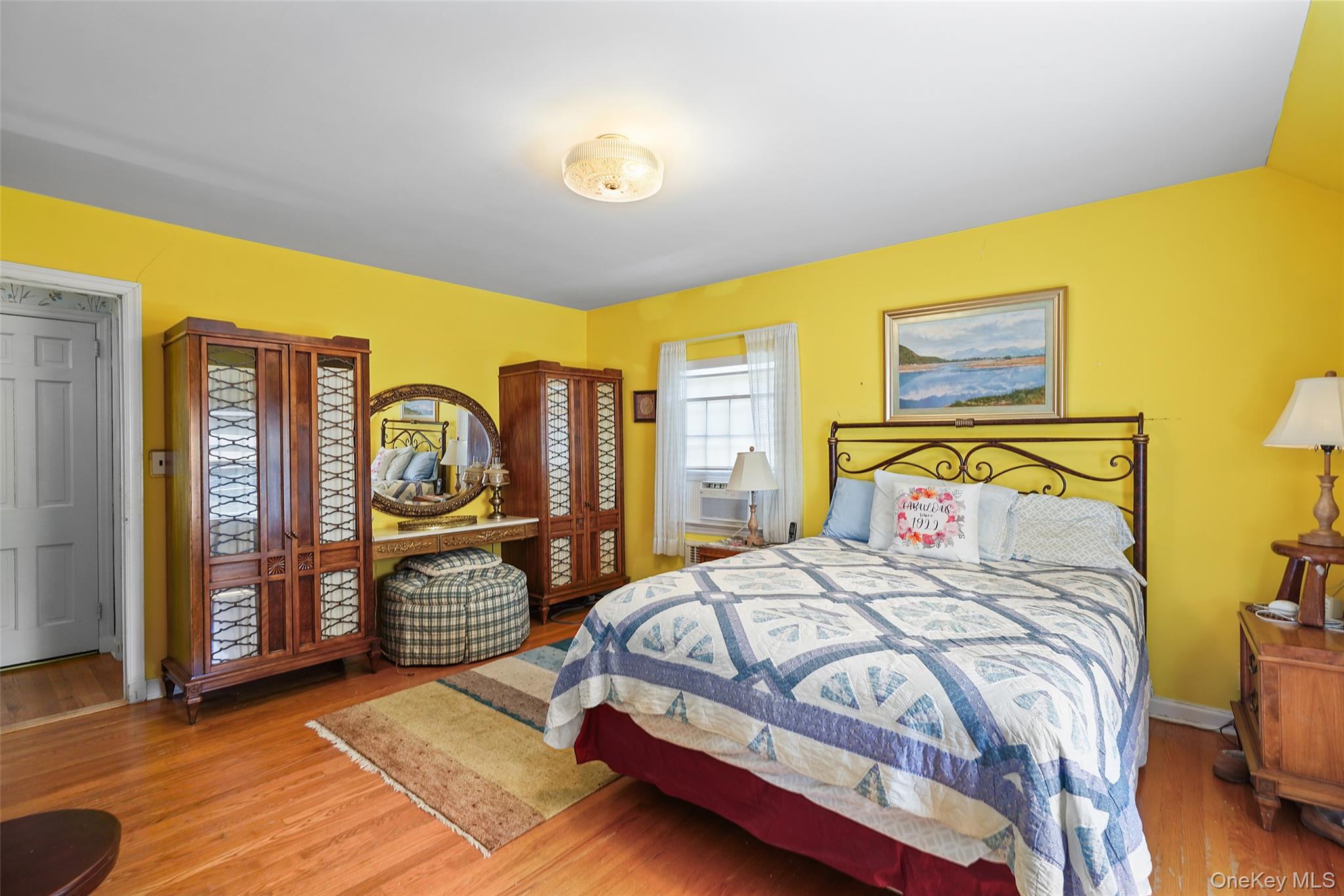 100 Lord Kitchener Road, New Rochelle, NY 10804