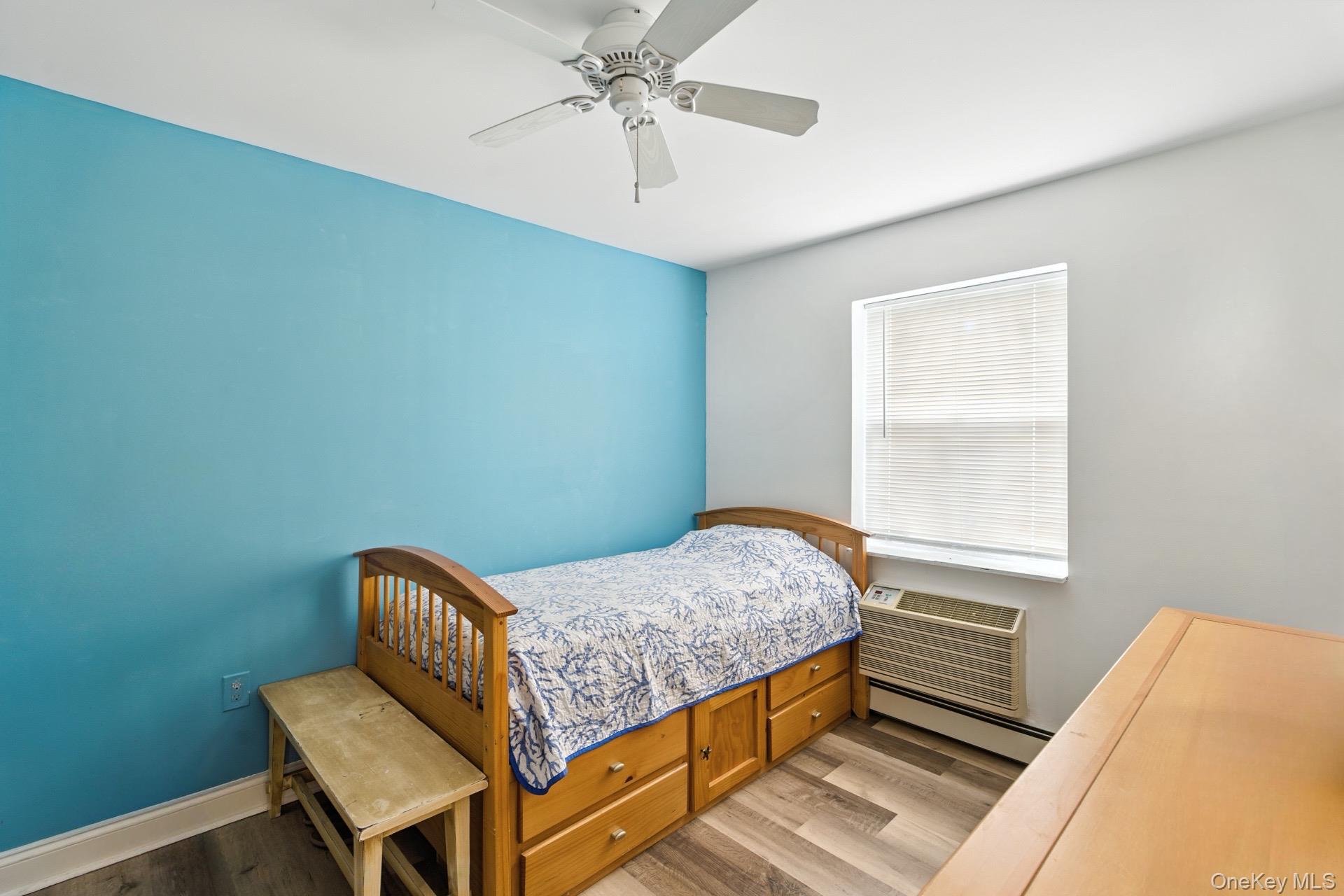 176 Beach 101st # 4A, Rockaway Park, NY 11694