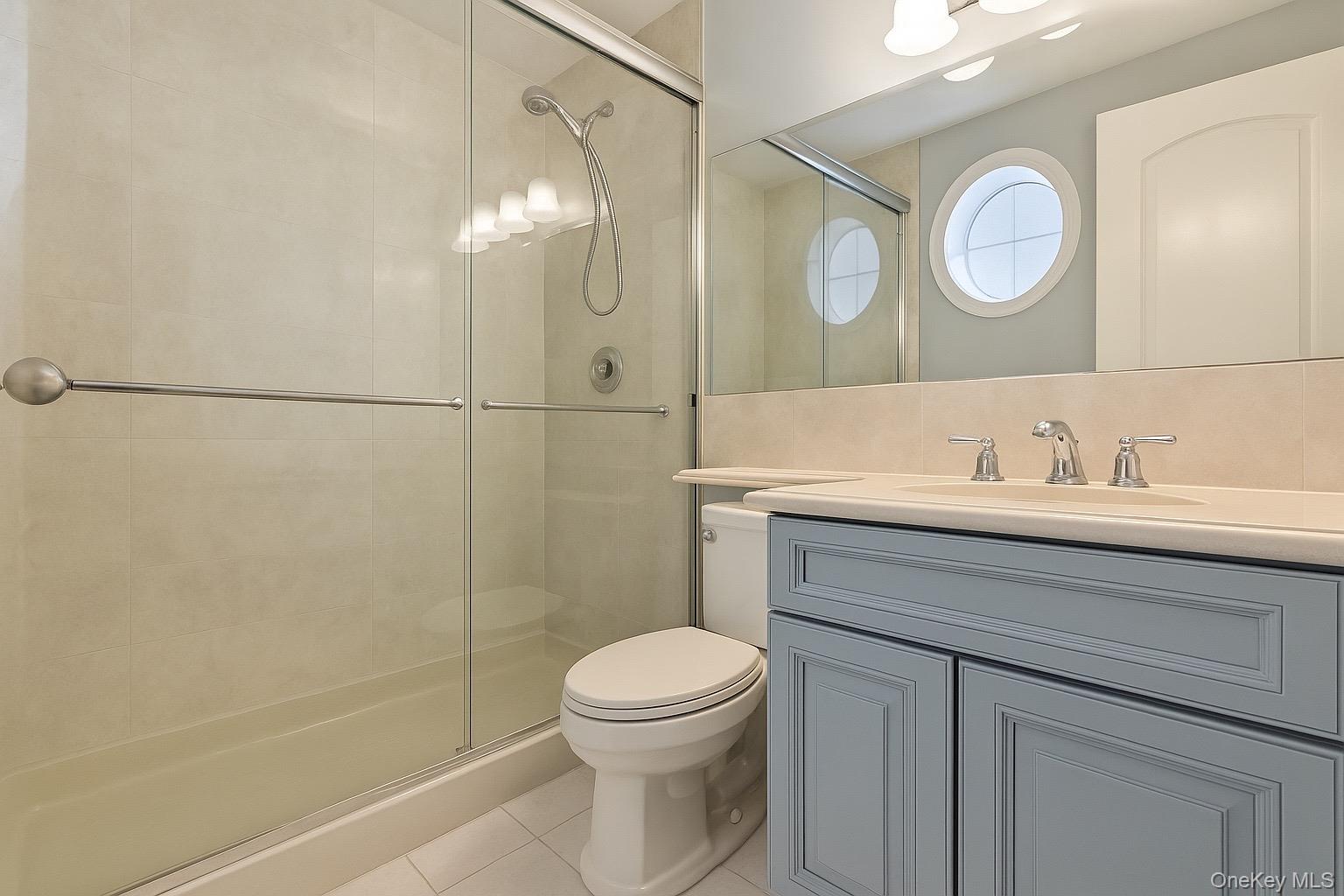 176 Beach 101st # 4A, Rockaway Park, NY 11694