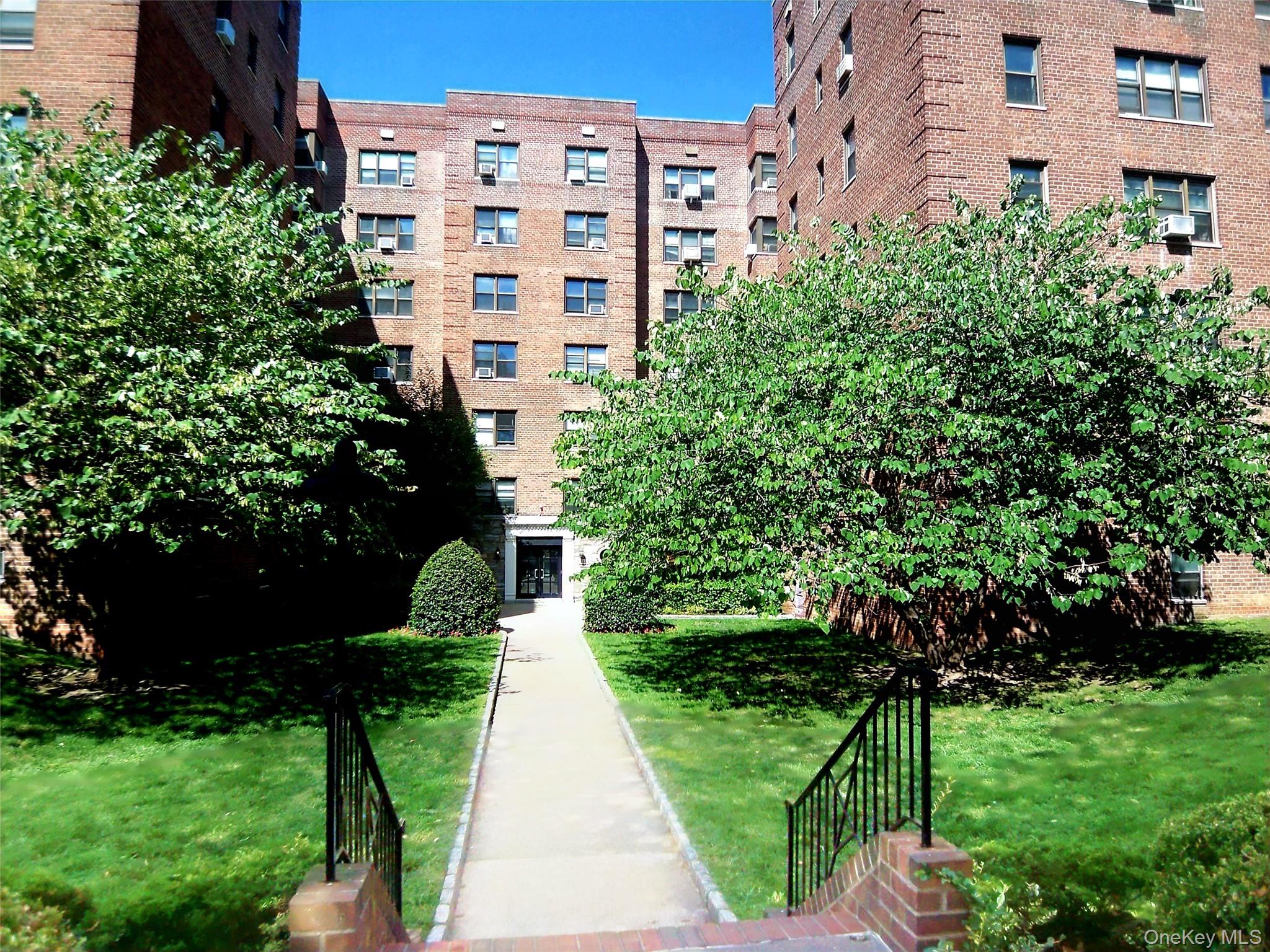 485 E Lincoln Avenue # 105, Mount Vernon, NY 10552