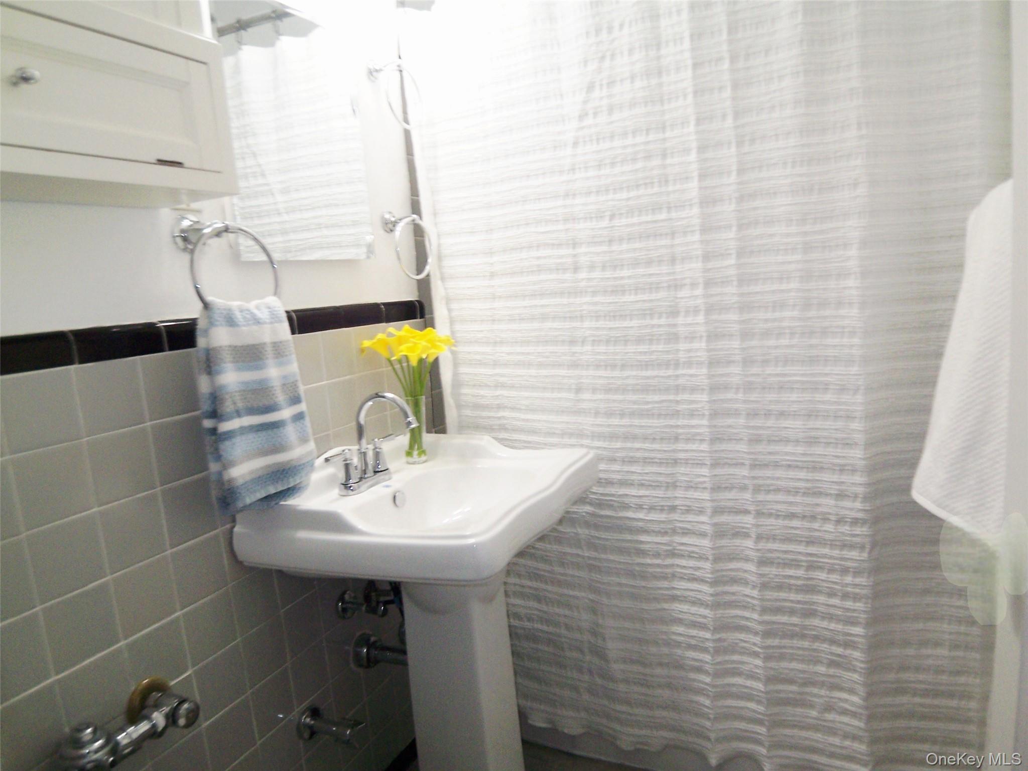 485 E Lincoln Avenue # 105, Mount Vernon, NY 10552