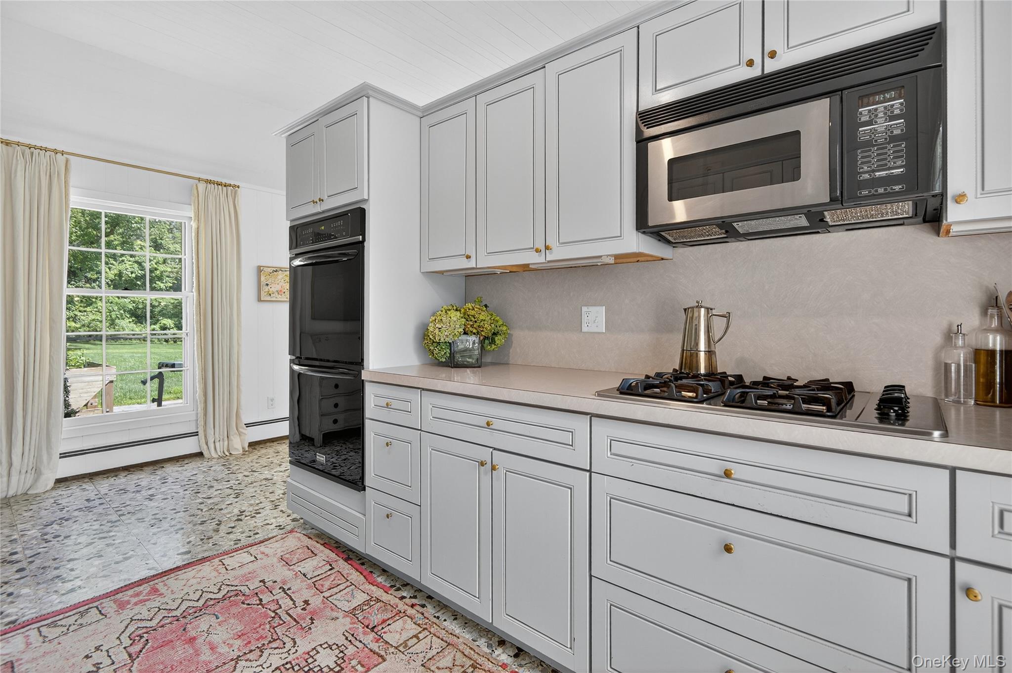 760 Chicken Valley Road, Locust Valley, NY 11560