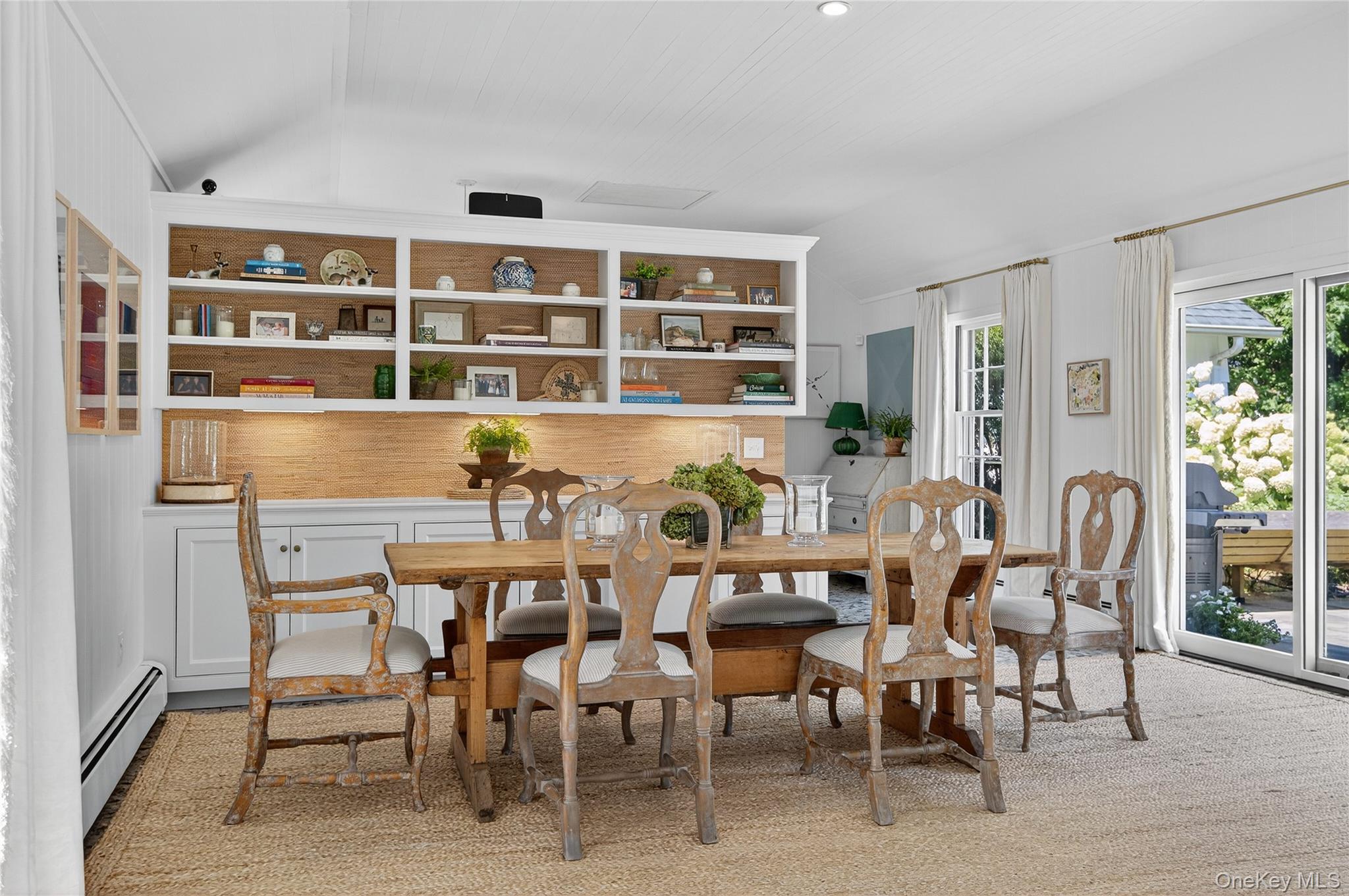 760 Chicken Valley Road, Locust Valley, NY 11560