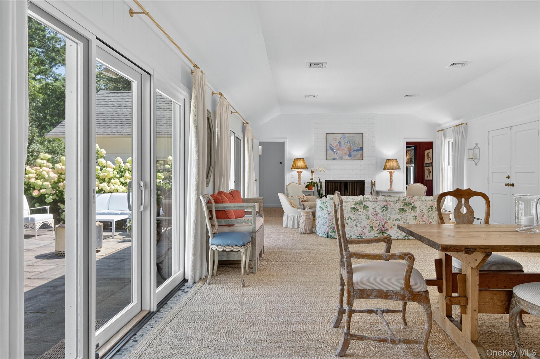 760 Chicken Valley Road, Locust Valley, NY 11560