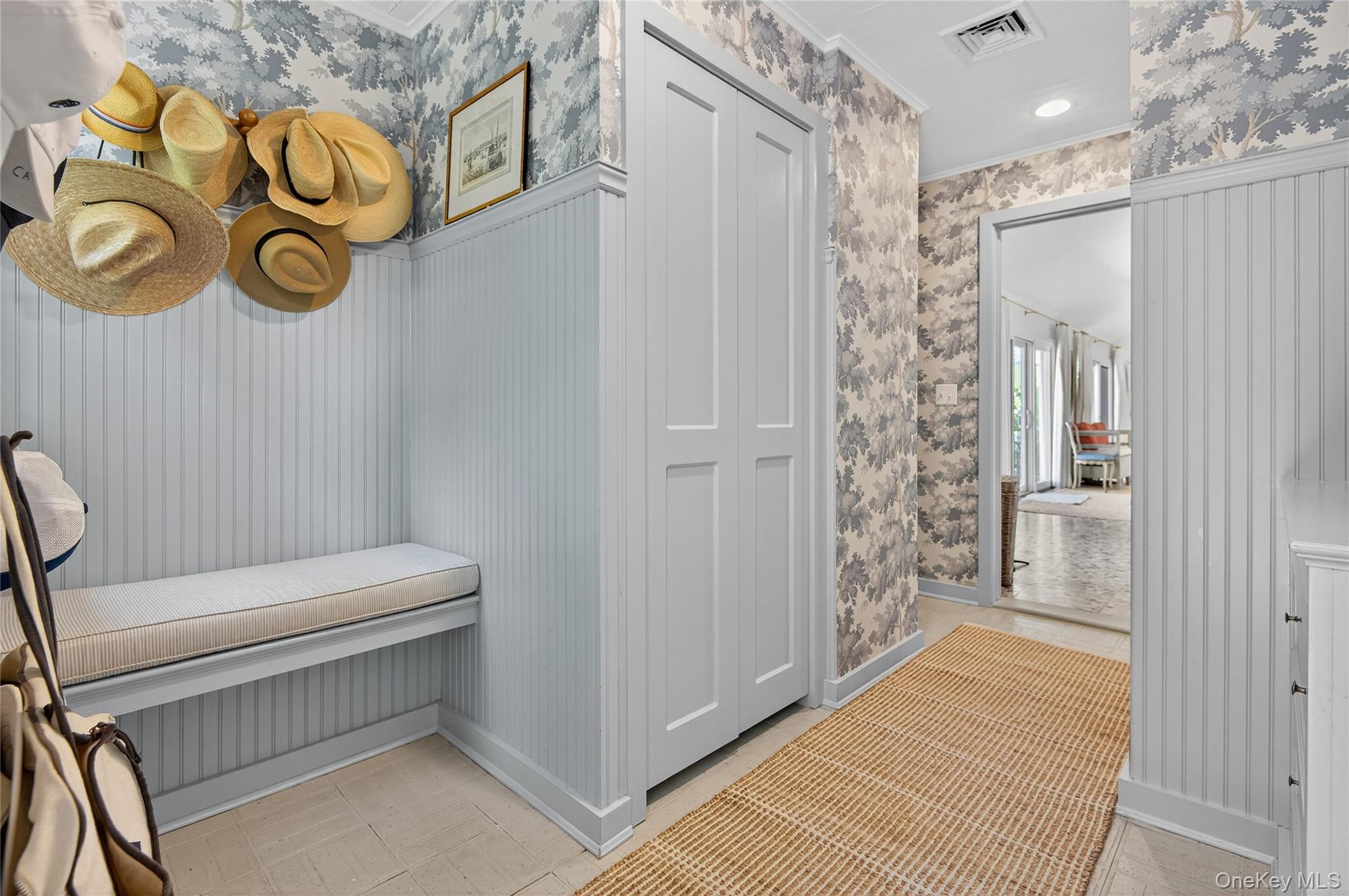 760 Chicken Valley Road, Locust Valley, NY 11560