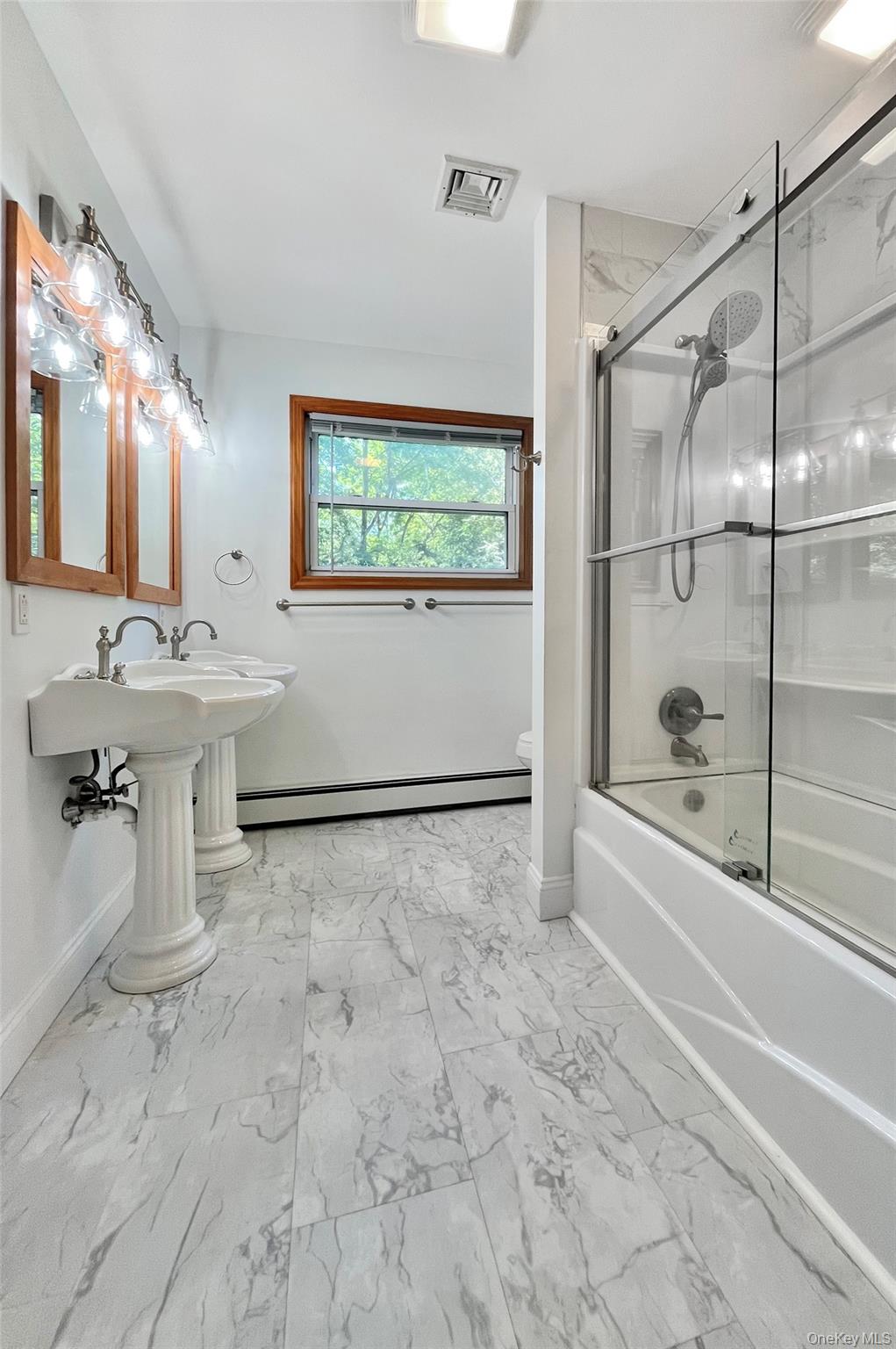 16 Martin Terrace, Poughkeepsie, NY 12603