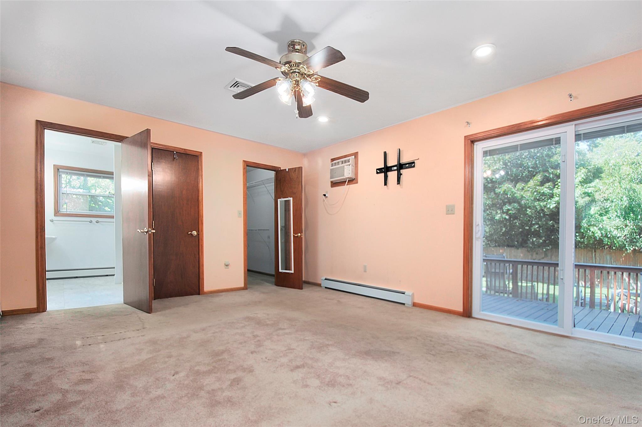 16 Martin Terrace, Poughkeepsie, NY 12603