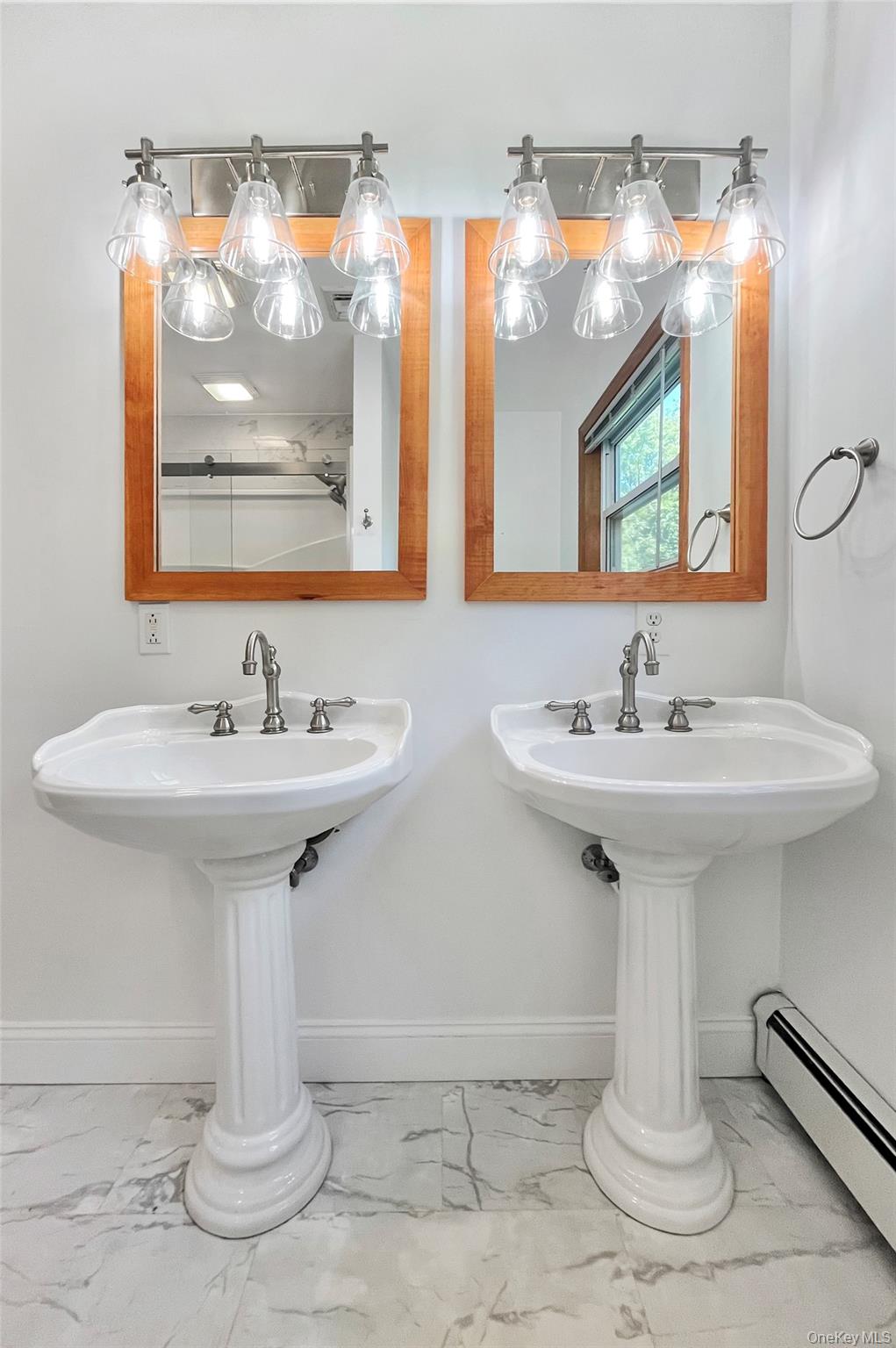 16 Martin Terrace, Poughkeepsie, NY 12603