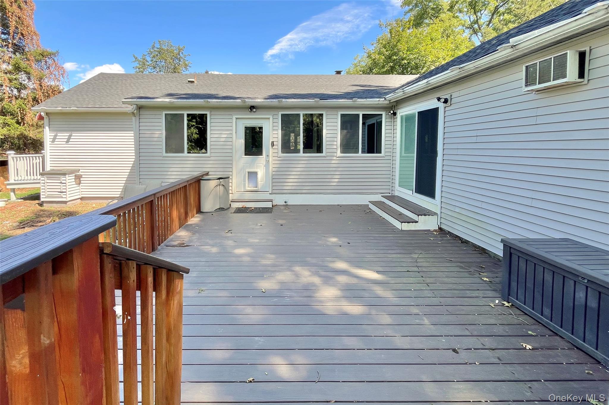 16 Martin Terrace, Poughkeepsie, NY 12603