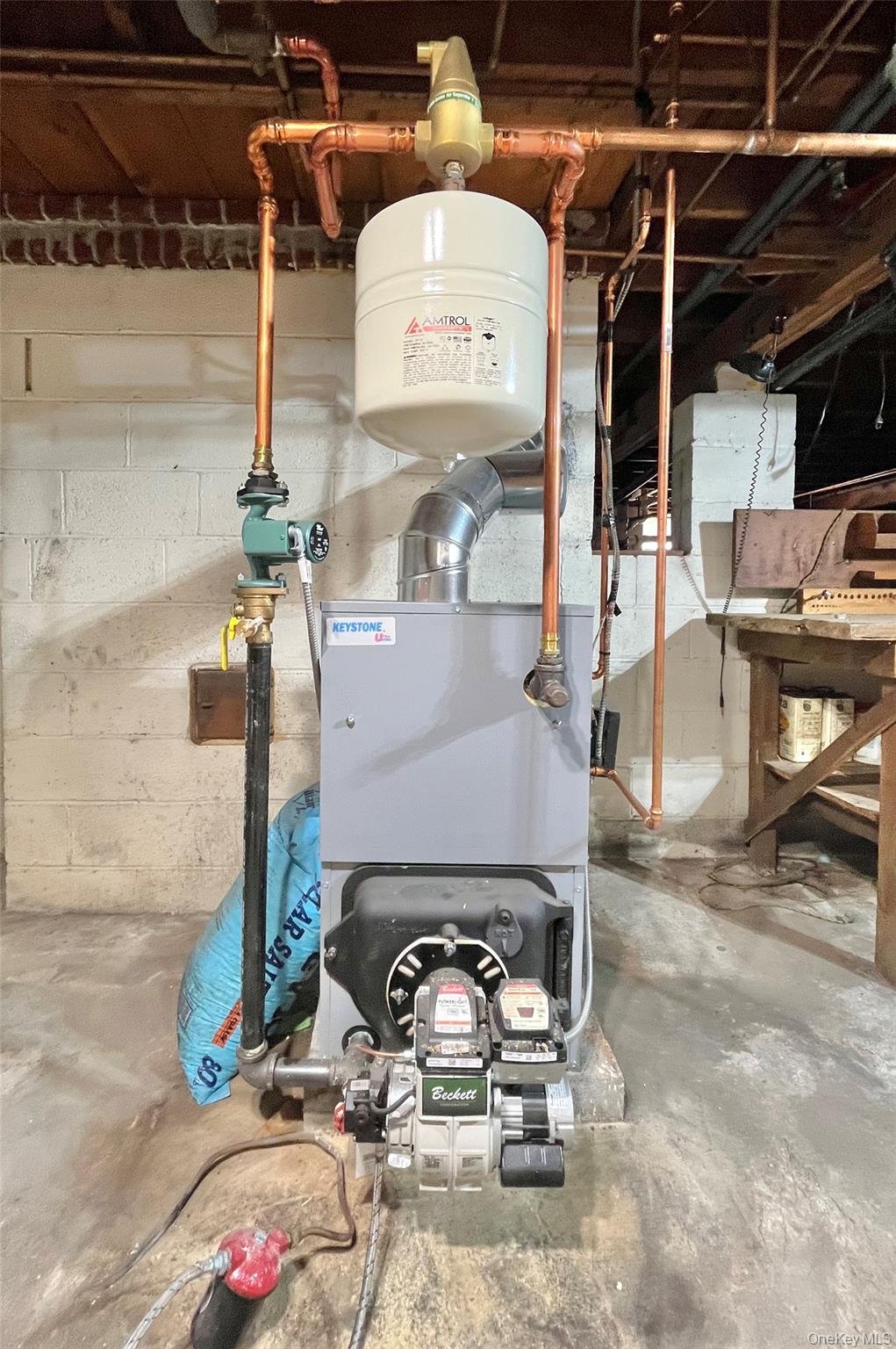 16 Martin Terrace, Poughkeepsie, NY 12603