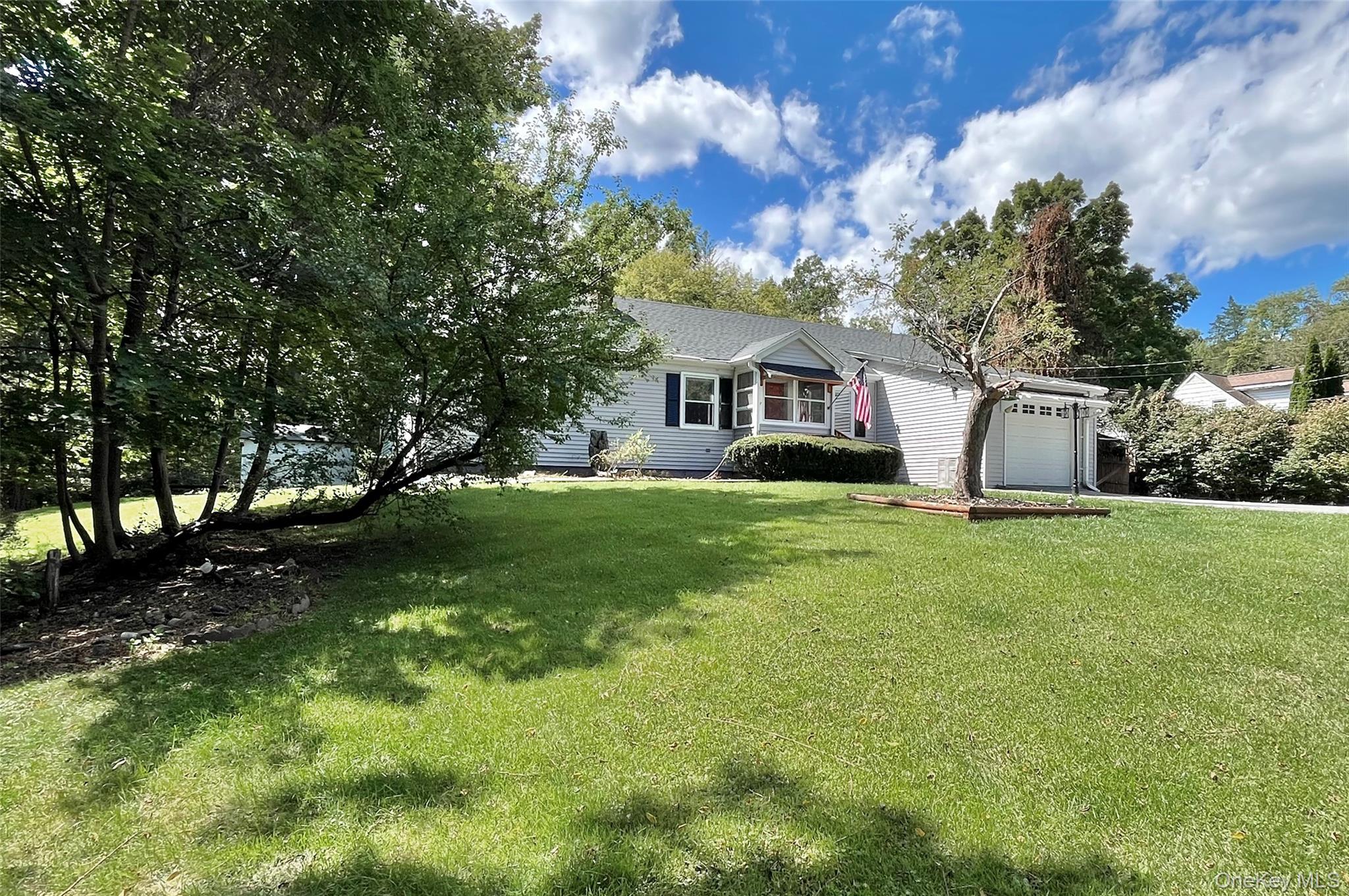 16 Martin Terrace, Poughkeepsie, NY 12603