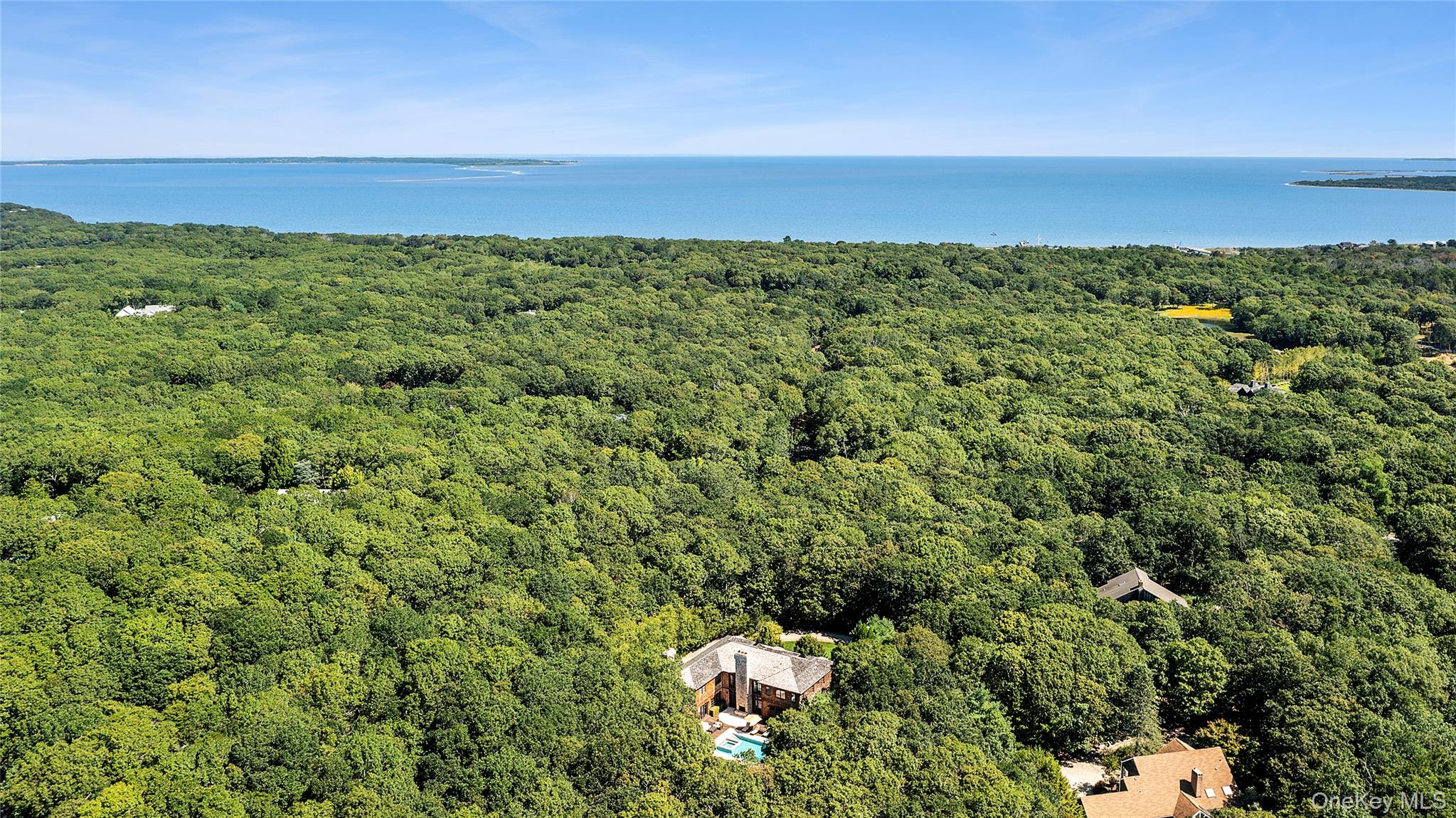 20 Devonshire Lane, Amagansett, NY 11930