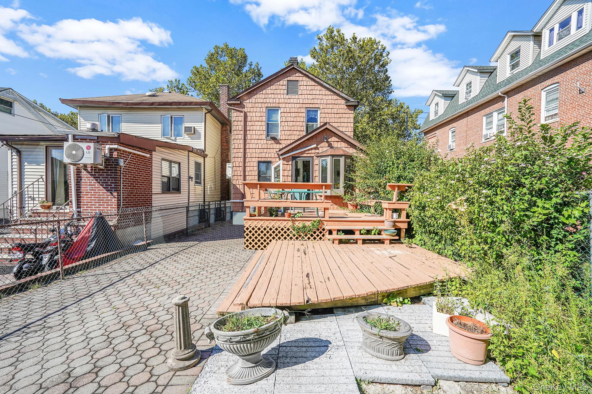 1636 Williamsbridge Road, Bronx, NY 10461