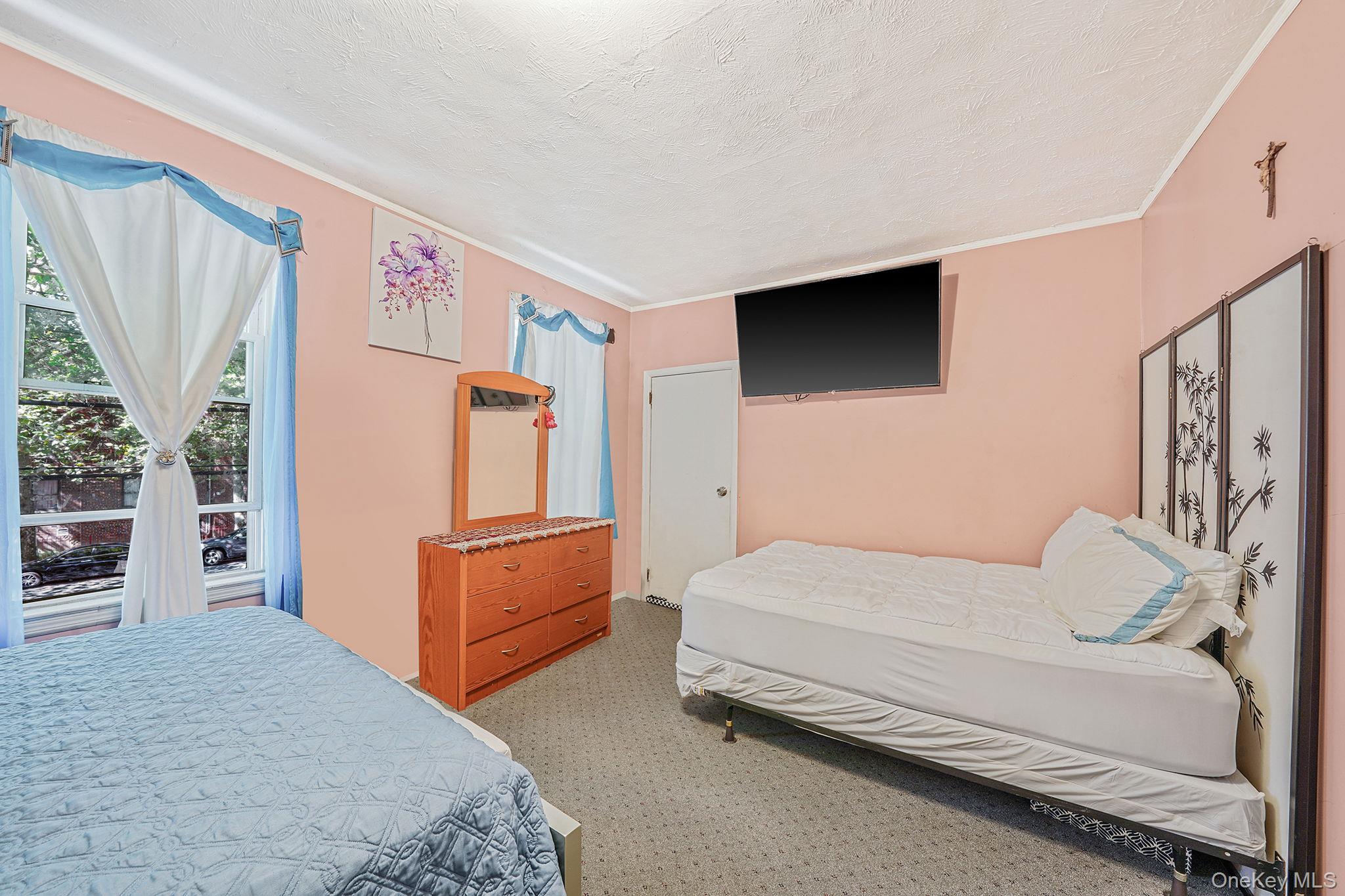 1636 Williamsbridge Road, Bronx, NY 10461