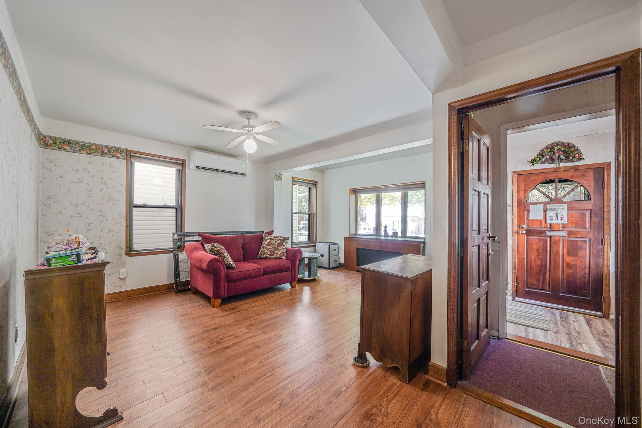 1636 Williamsbridge Road, Bronx, NY 10461