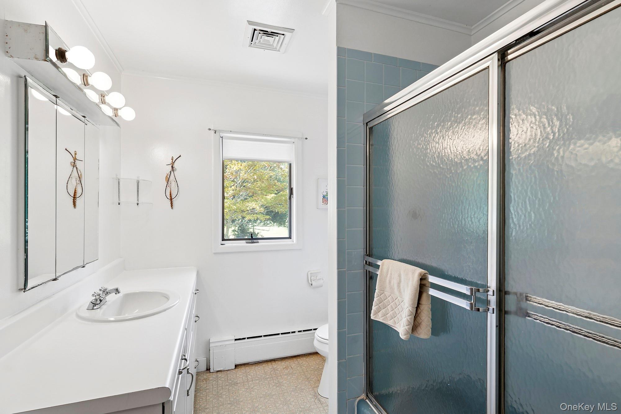 35 Bayberry Lane, Sag Harbor, NY 11963