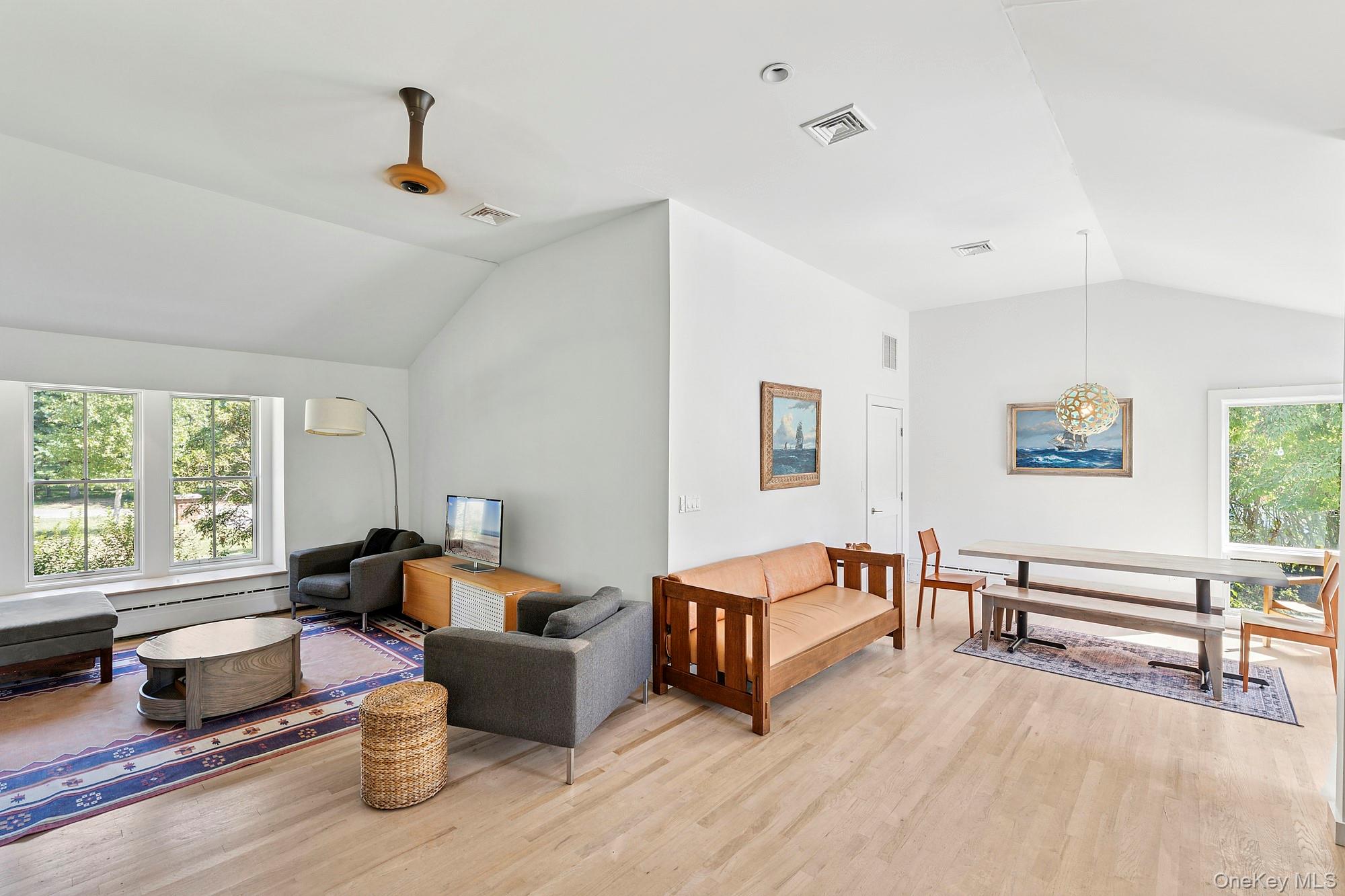 35 Bayberry Lane, Sag Harbor, NY 11963